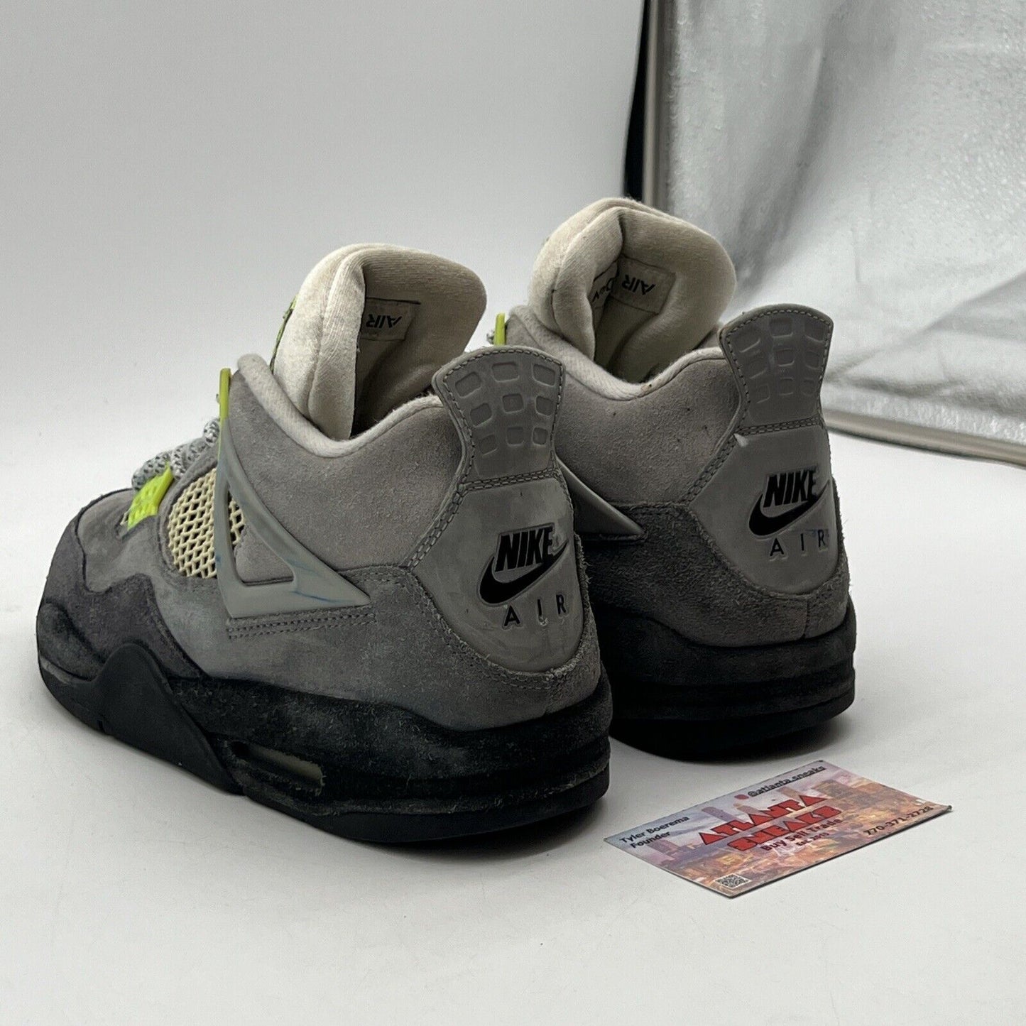 Size 8.5 - Jordan 4 Retro SE Mid Neon 95 Grey Suede (CT5342-007)