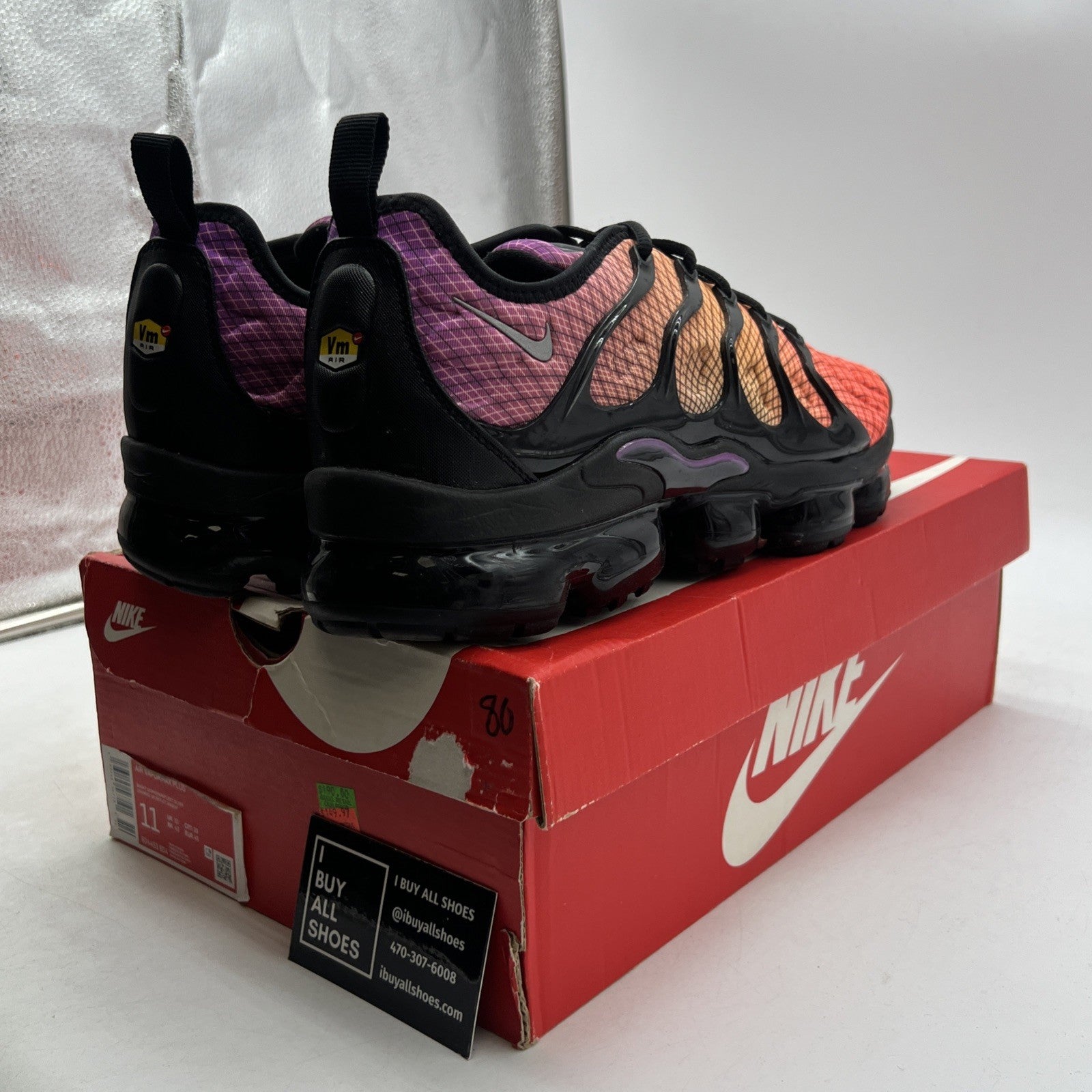 Size 11 - Nike Air VaporMax Plus Grid Sunset (924453-604)