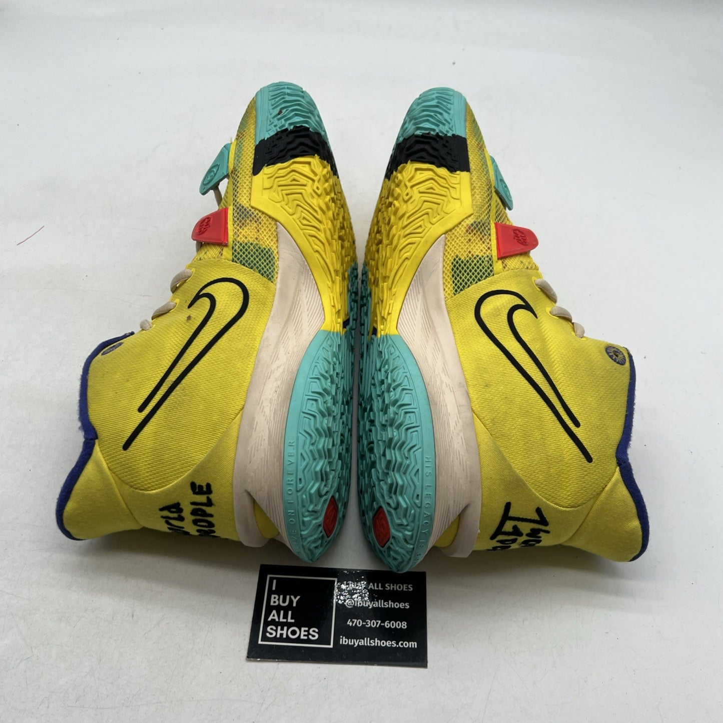 Size 12 - Nike Kyrie 7 1 World 1 People (CQ0327-700)