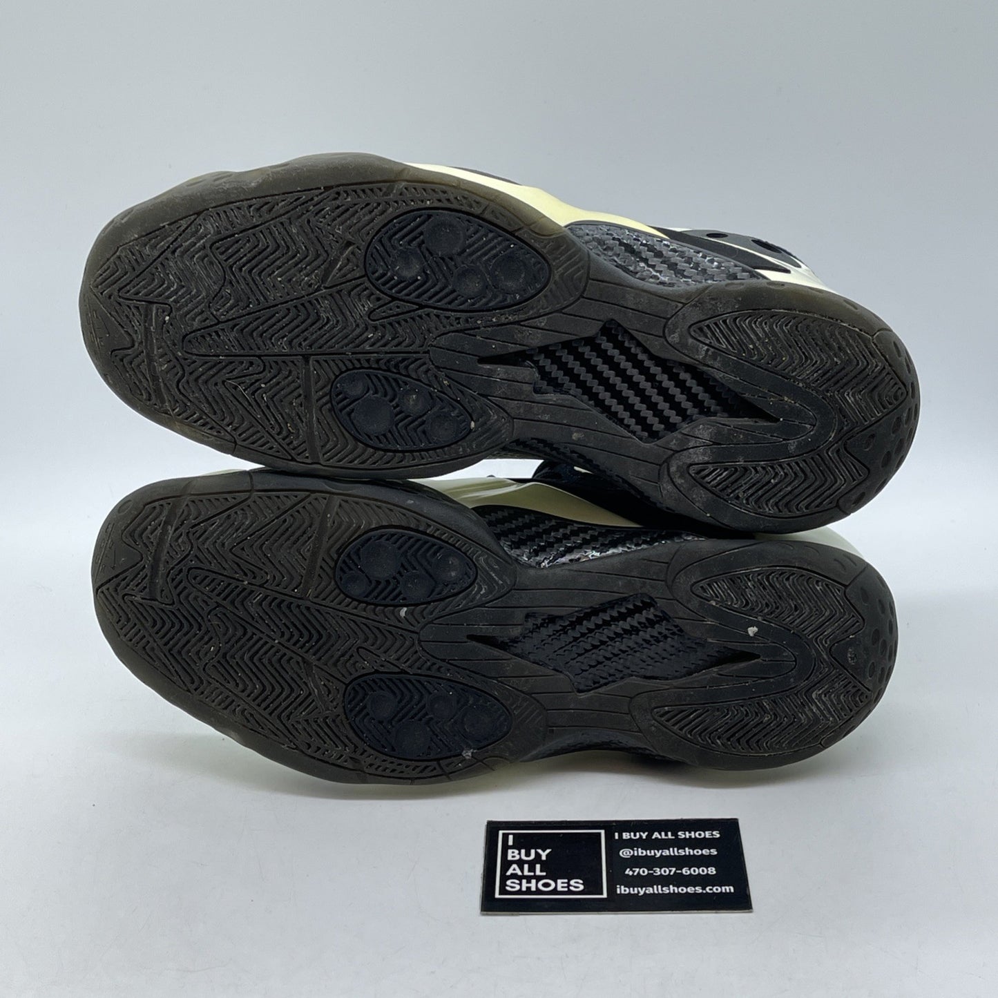 Size 9.5 - Nike Zoom Rookie Glow In The Dark Black White Suede (472688-101)