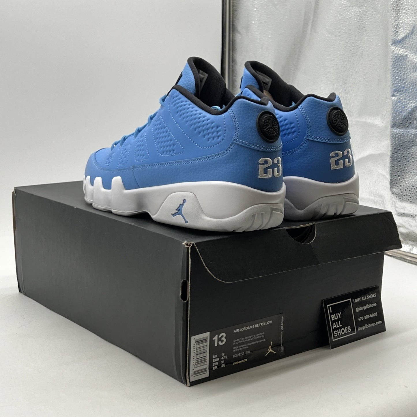 Size 13 - Air Jordan 9 Retro Low Pantone (832822-401)