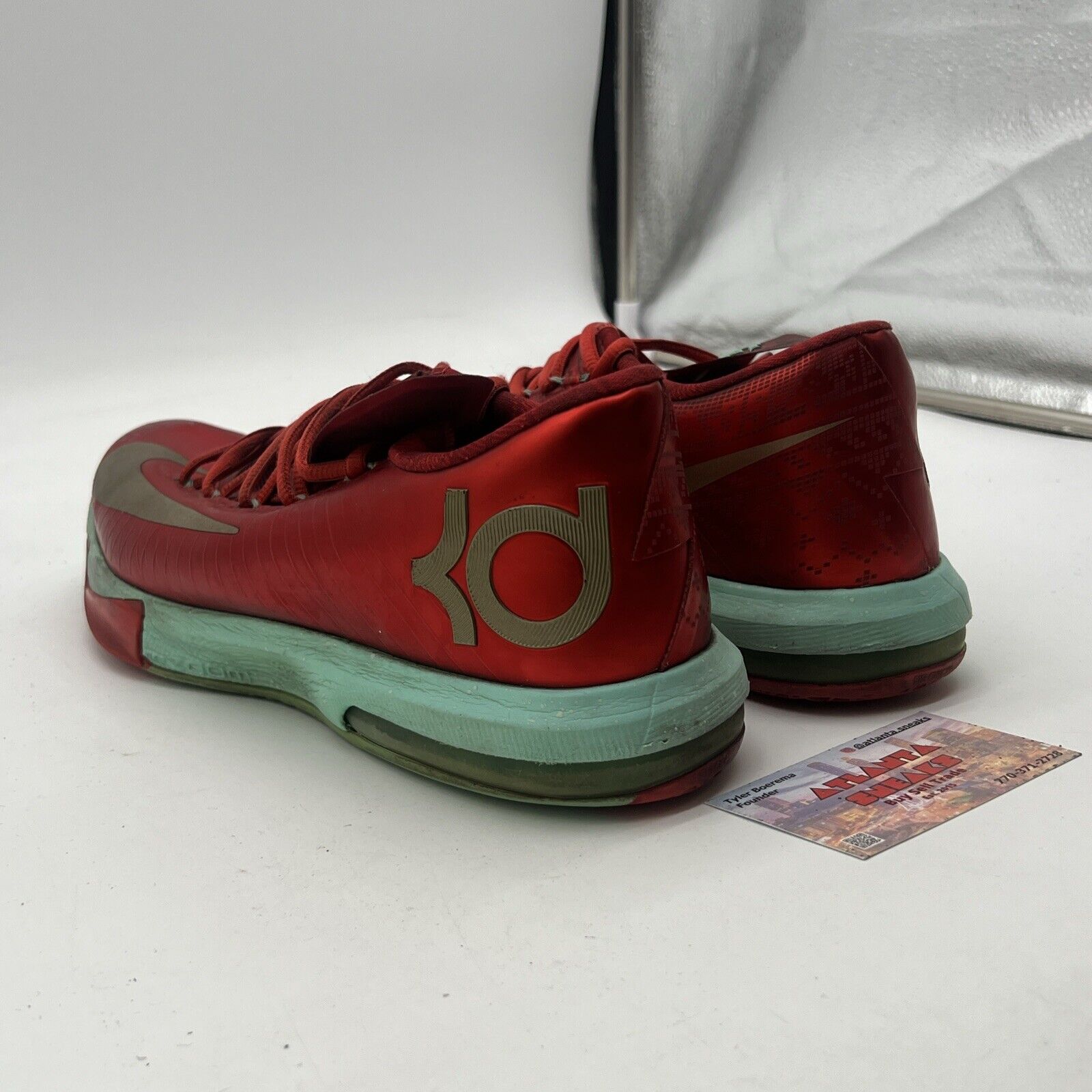 Size 9.5 - Nike KD 6 Christmas - (599424-601)