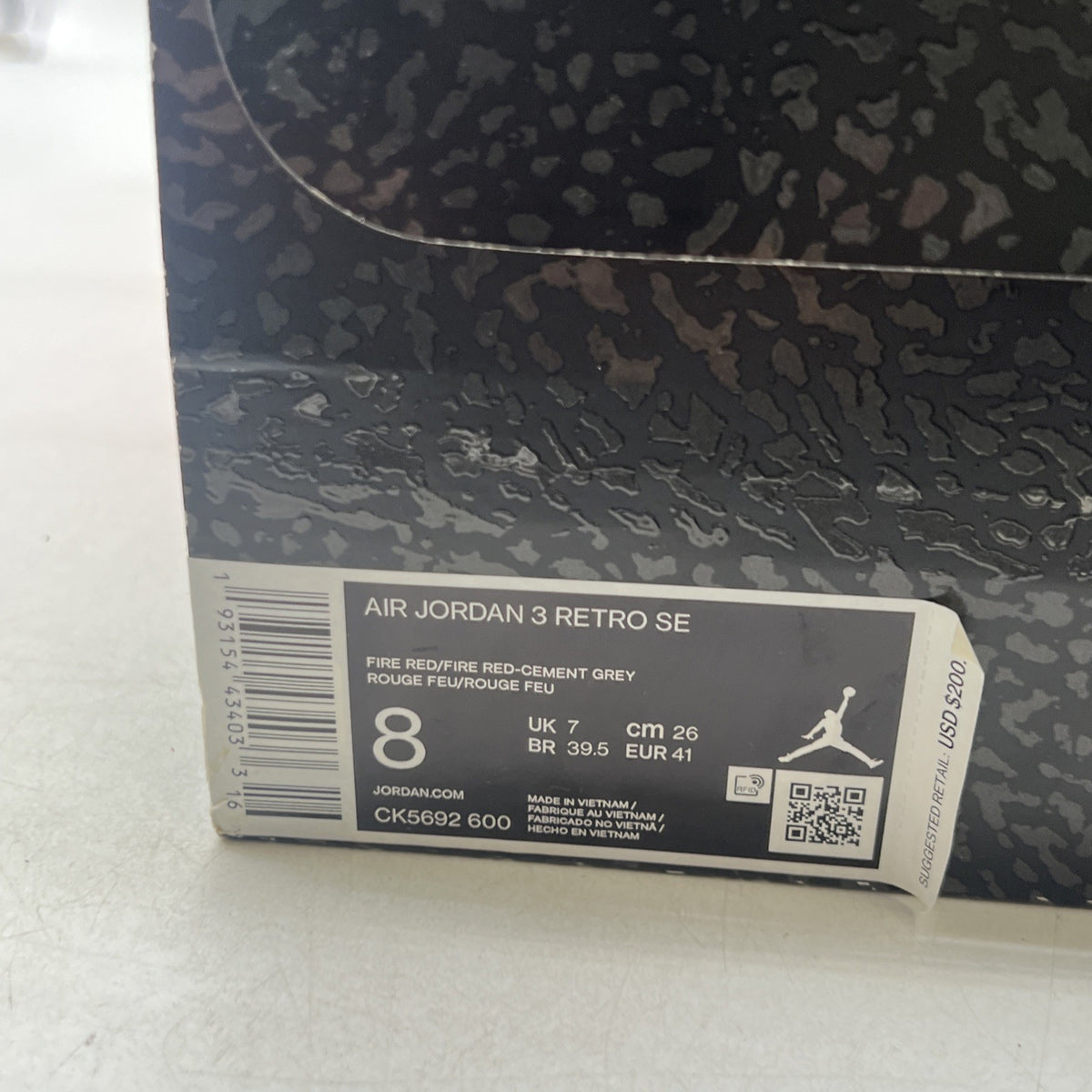 Size 8 - Air Jordan 3 Retro SE Mid Unite (CK5692-600)