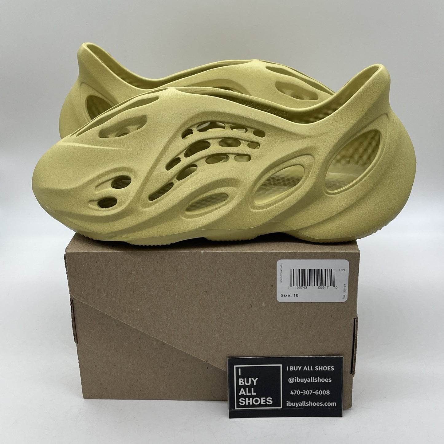Size 10 - Adidas Yeezy Foam Runner Sulfur Yellow  (GV6775)