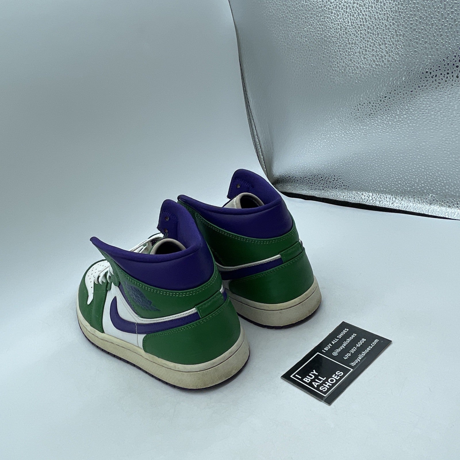Size 8 - Air Jordan 1 Mid Hulk (554724-300)