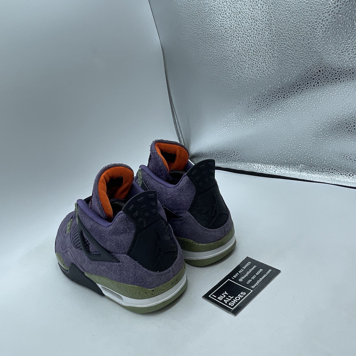 Size 10.5W - Air Jordan 4 Retro Mid Canyon Purple (AQ9129-500)
