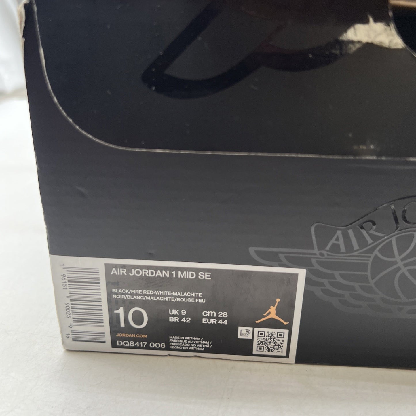Size 10 - Air Jordan 1 SE Mid Christmas (DQ8417-006)