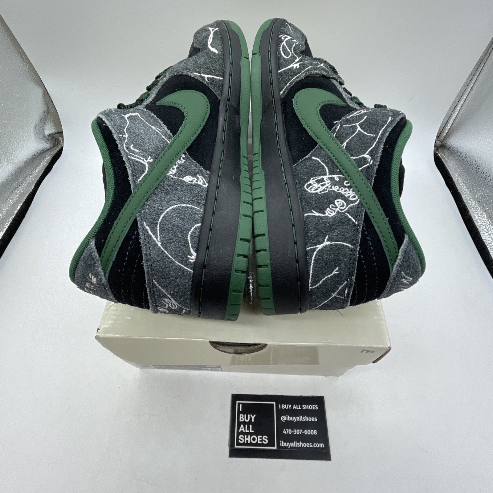 Size 8 - Nike THERE Skateboards x Dunk SB Special Box Low Ultra Humanized