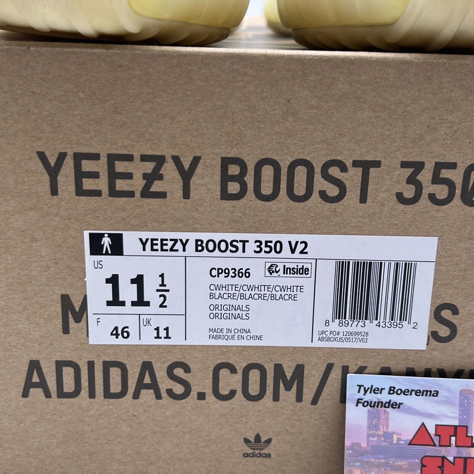 Size 11.5 - adidas Yeezy Boost 350 V2 Low Cream White / Triple White (CP9366)