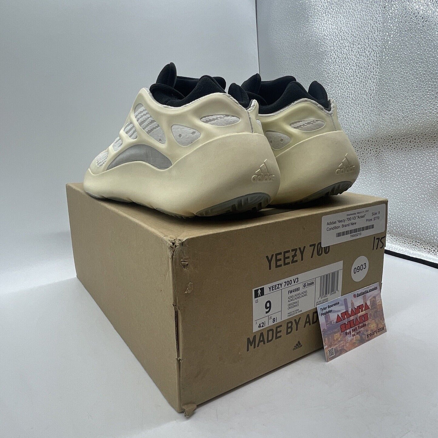 Size 9 - adidas Yeezy Boost 700 V3 Azael Black (FW4980)