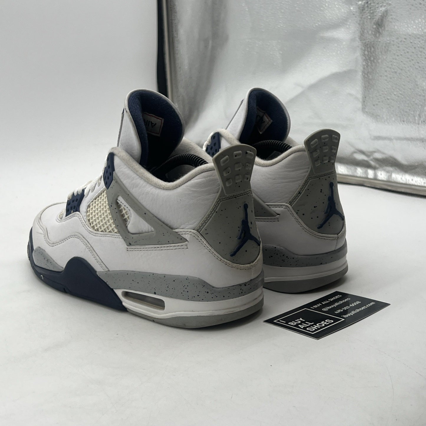 Size 8 - Air Jordan 4 Retro Mid Midnight Navy (DH7927-140)