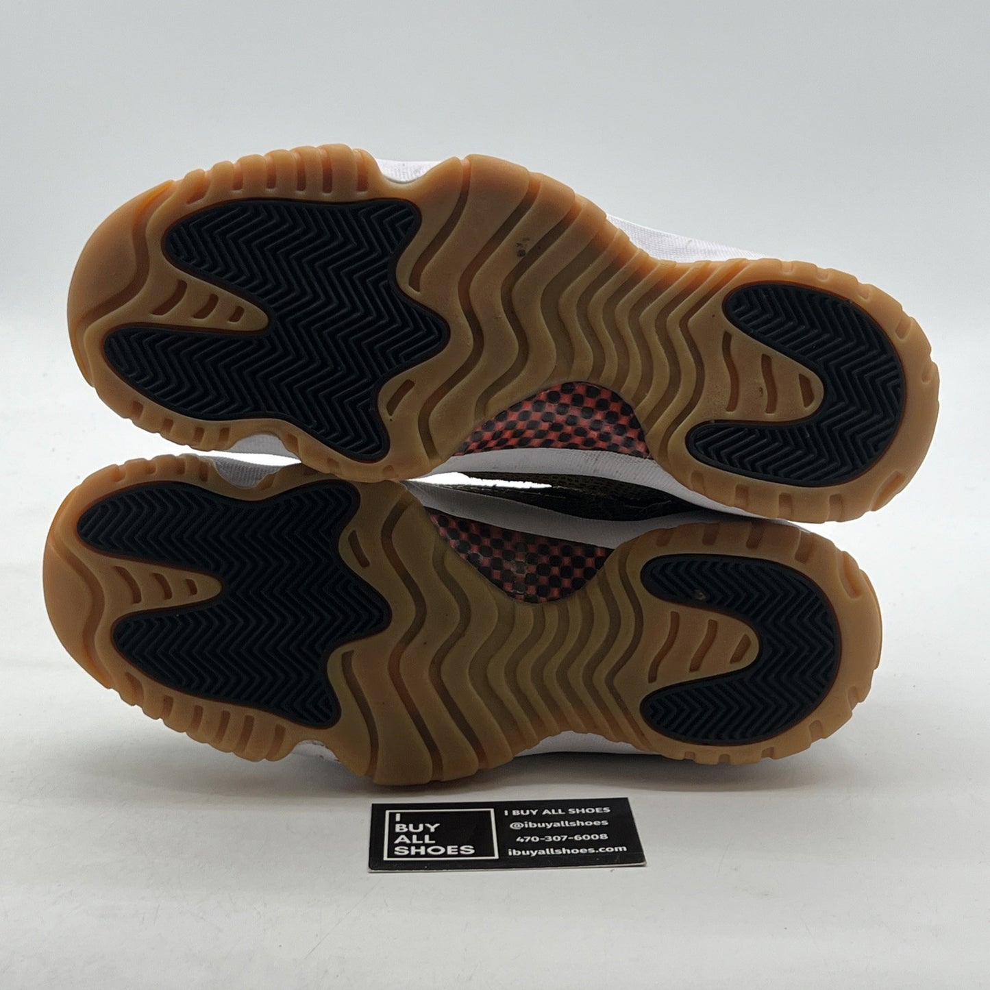 Size 9.5 - Air Jordan 11 IE Low Croc (306008-013)