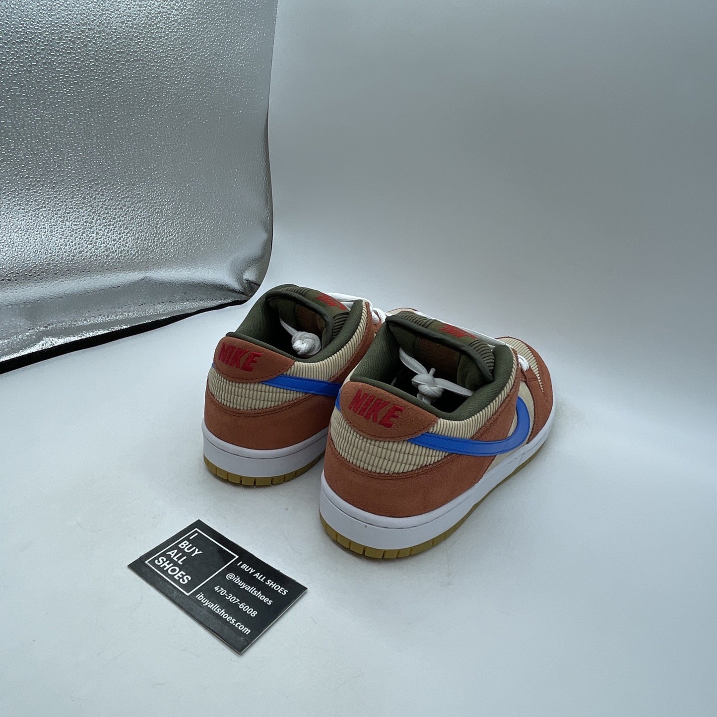 Size 11 - Nike Dunk Pro SB Low Corduroy (BQ6817-201)