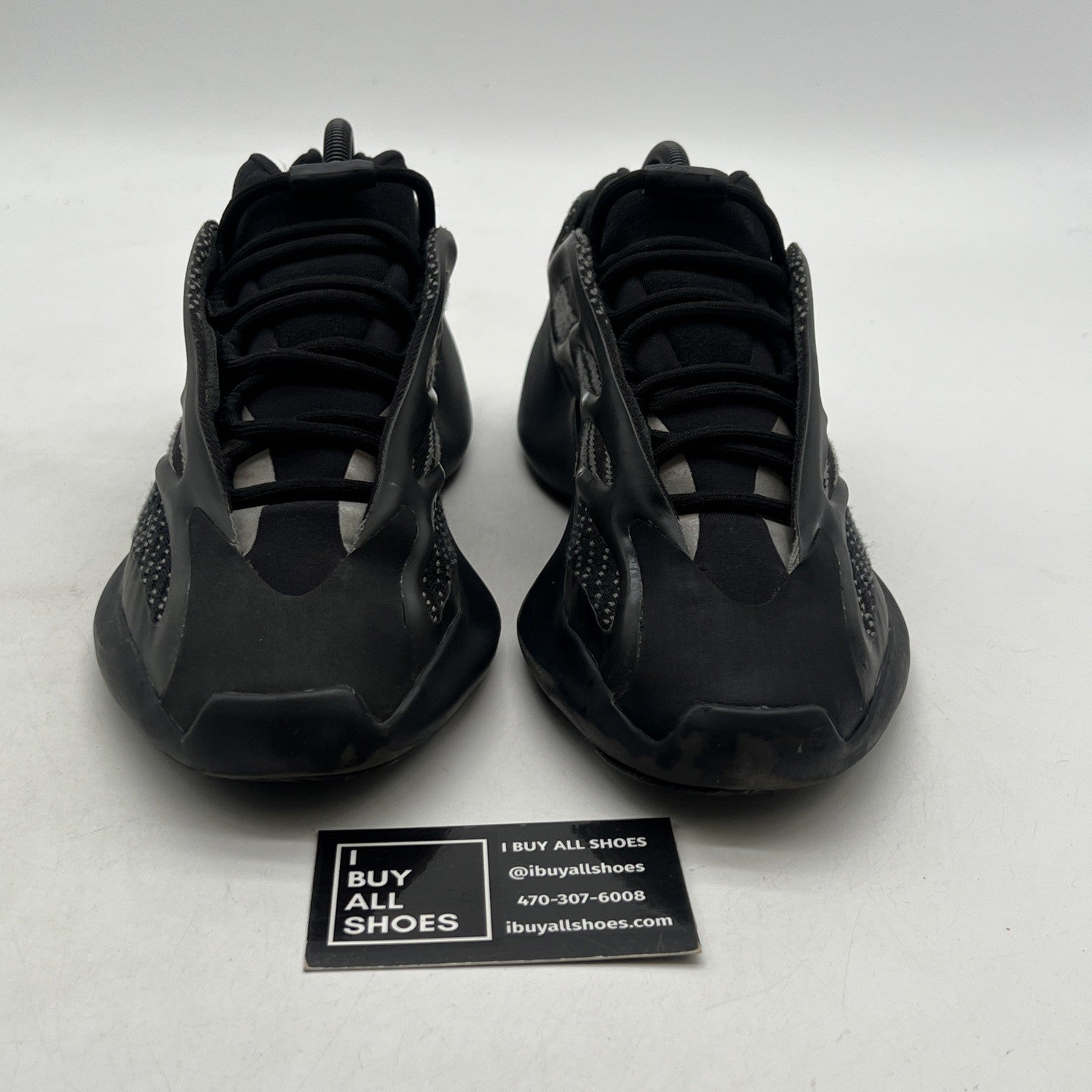 Size 8 - adidas Yeezy 700 V3 Dark Glow (GX6144)