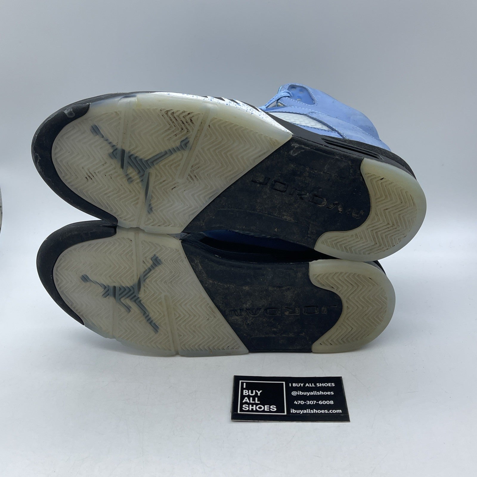 Size 11 - Air Jordan 5 Retro SE Mid UNC (DV1310-401)