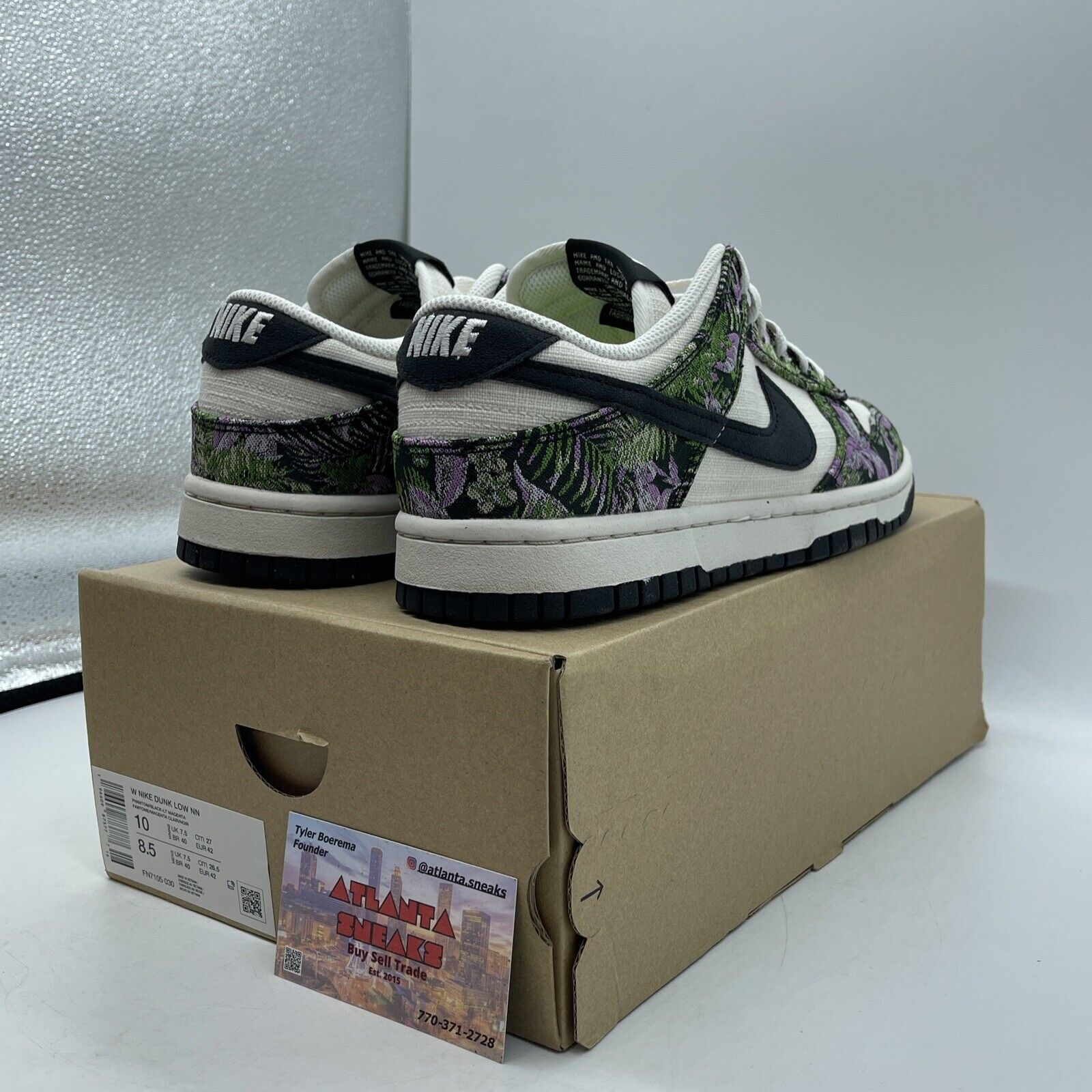 Size 10W - Nike Dunk Next Nature Low Floral Tapestry White Black (FN7105-030)