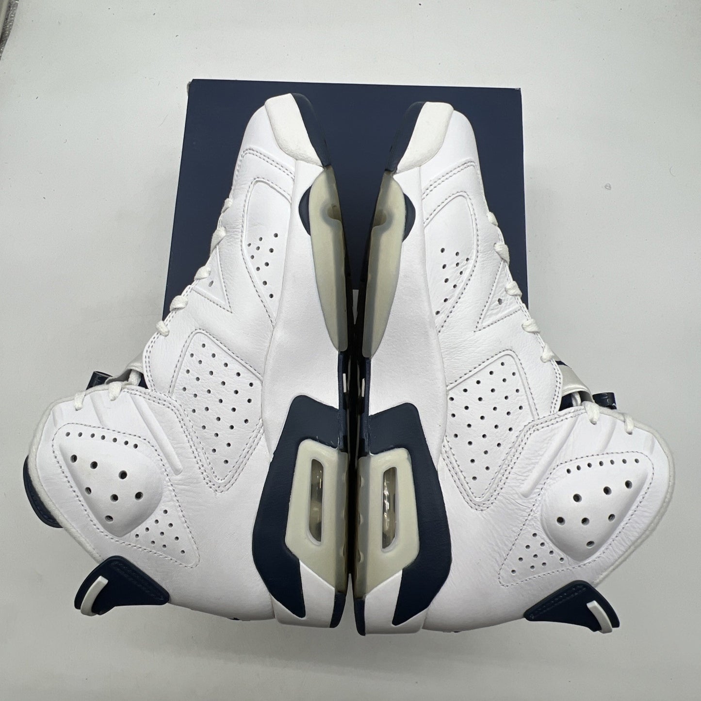 Size 10 - Air Jordan 6 Retro Midnight Navy (CT8529-141)