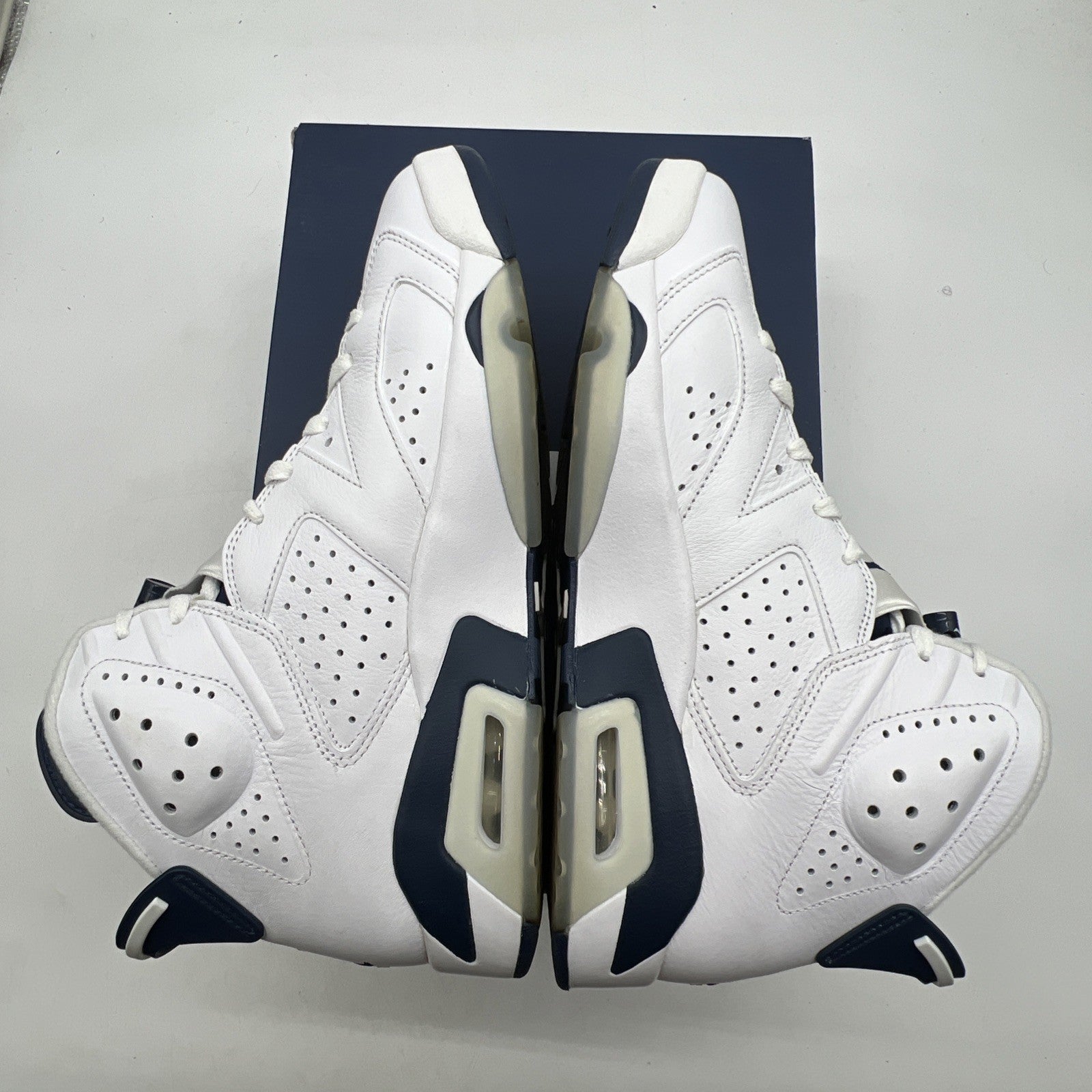 Size 10 - Air Jordan 6 Retro Midnight Navy (CT8529-141)