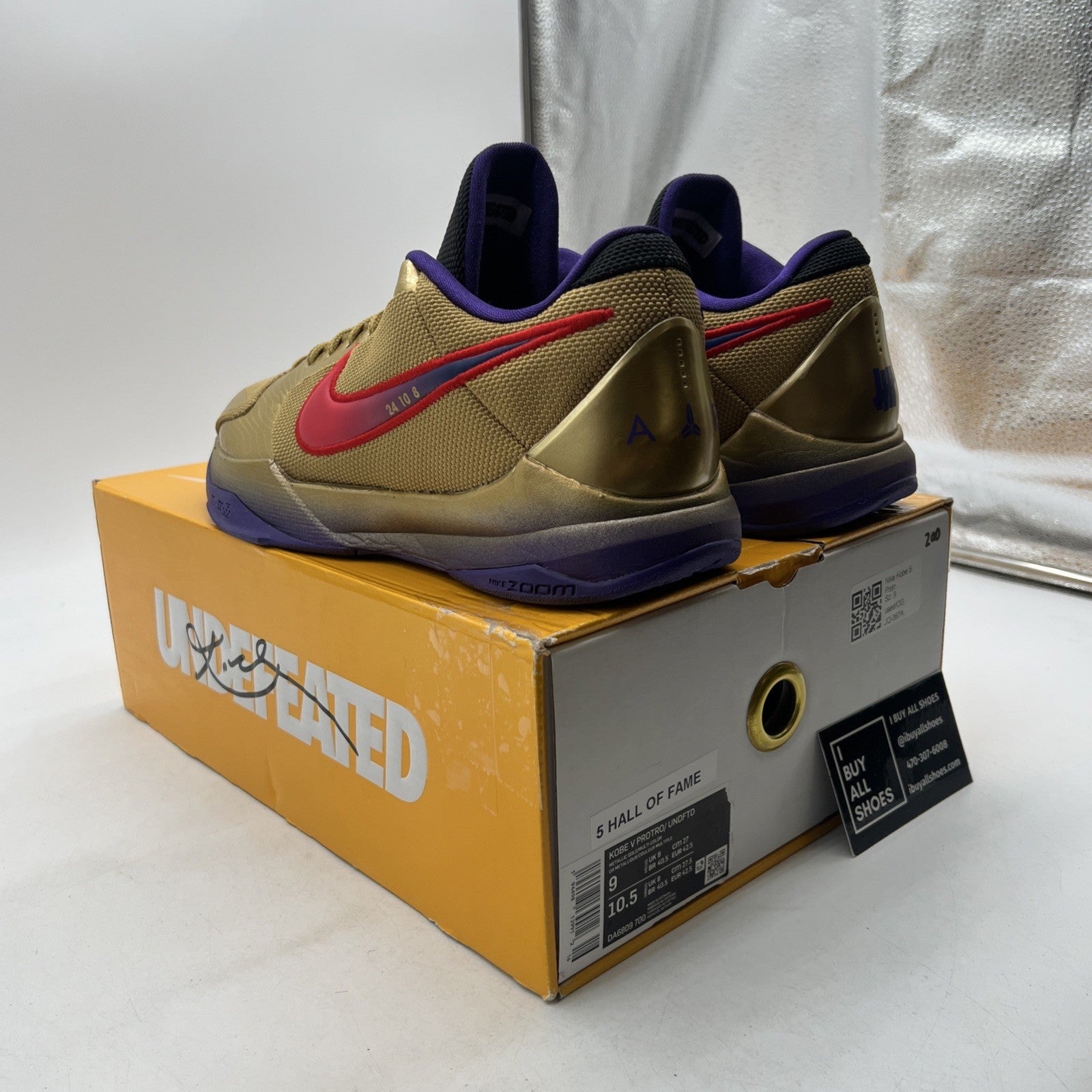 Size 9 - Nike Zoom Kobe 5 Protro x Undefeated Hall Of Fame (DA6809-700)