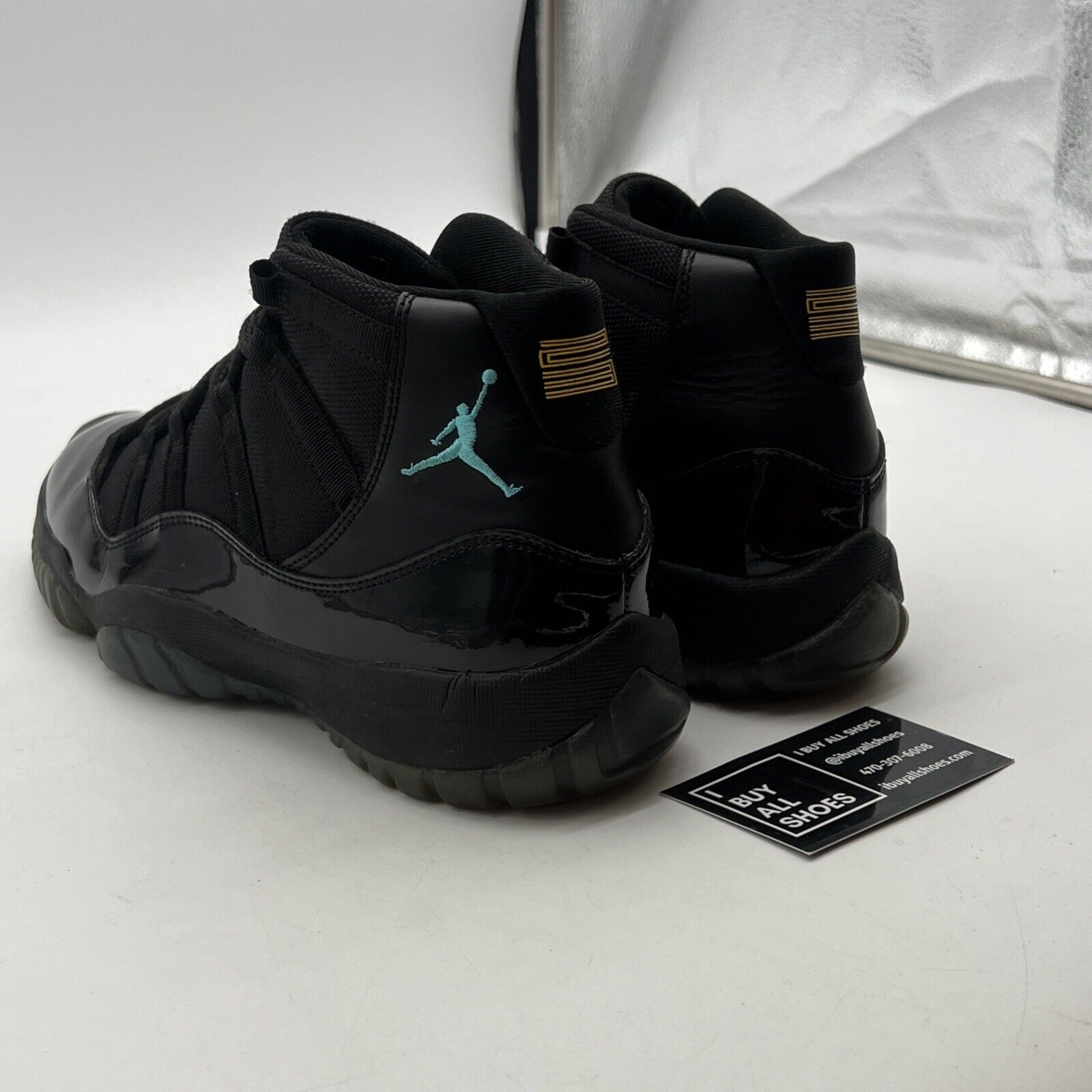 Size 8.5 - Air Jordan 11 Retro High Gamma Blue (378037-006)