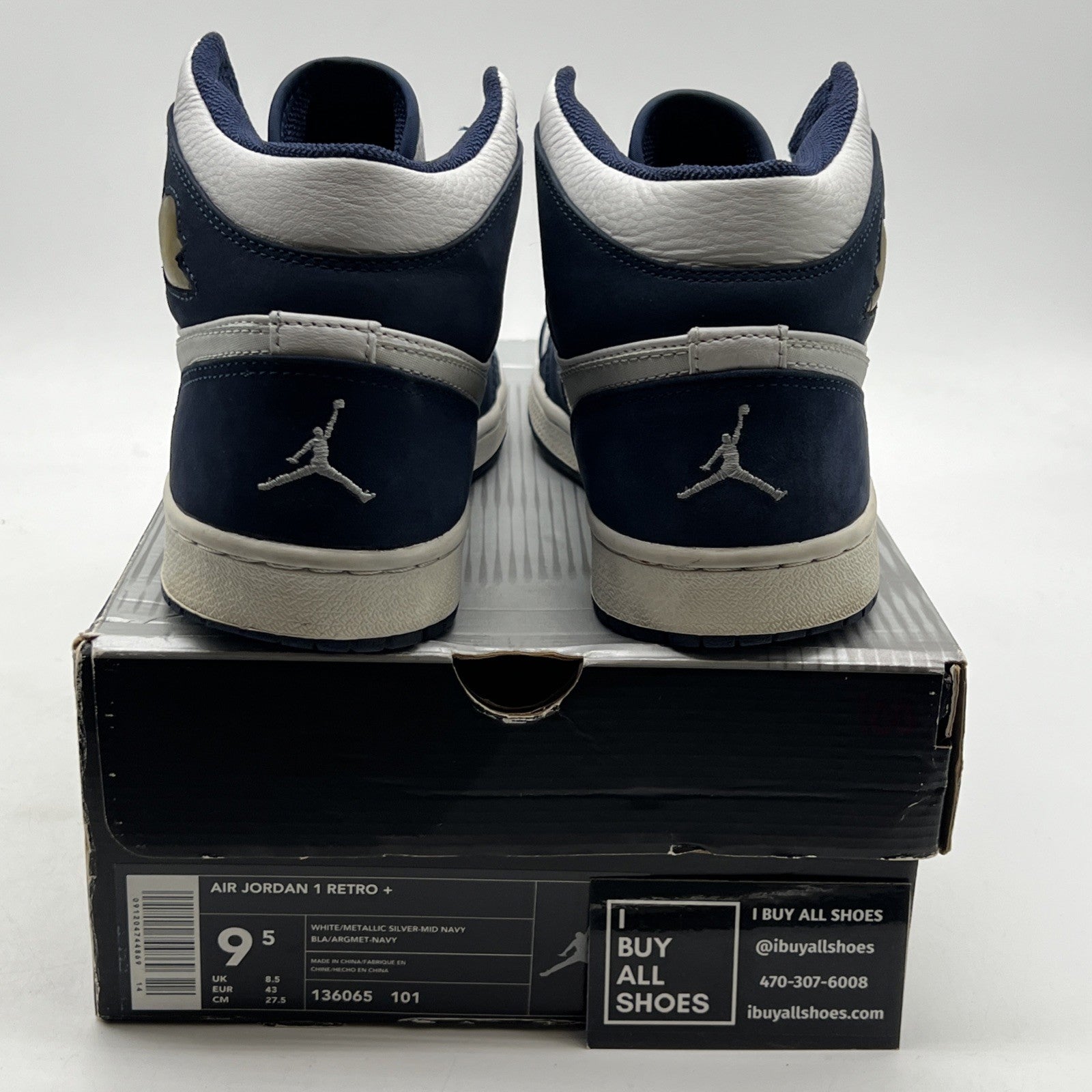 Size 9.5 - Air Jordan 1 Retro + Midnight Navy (136065-101)