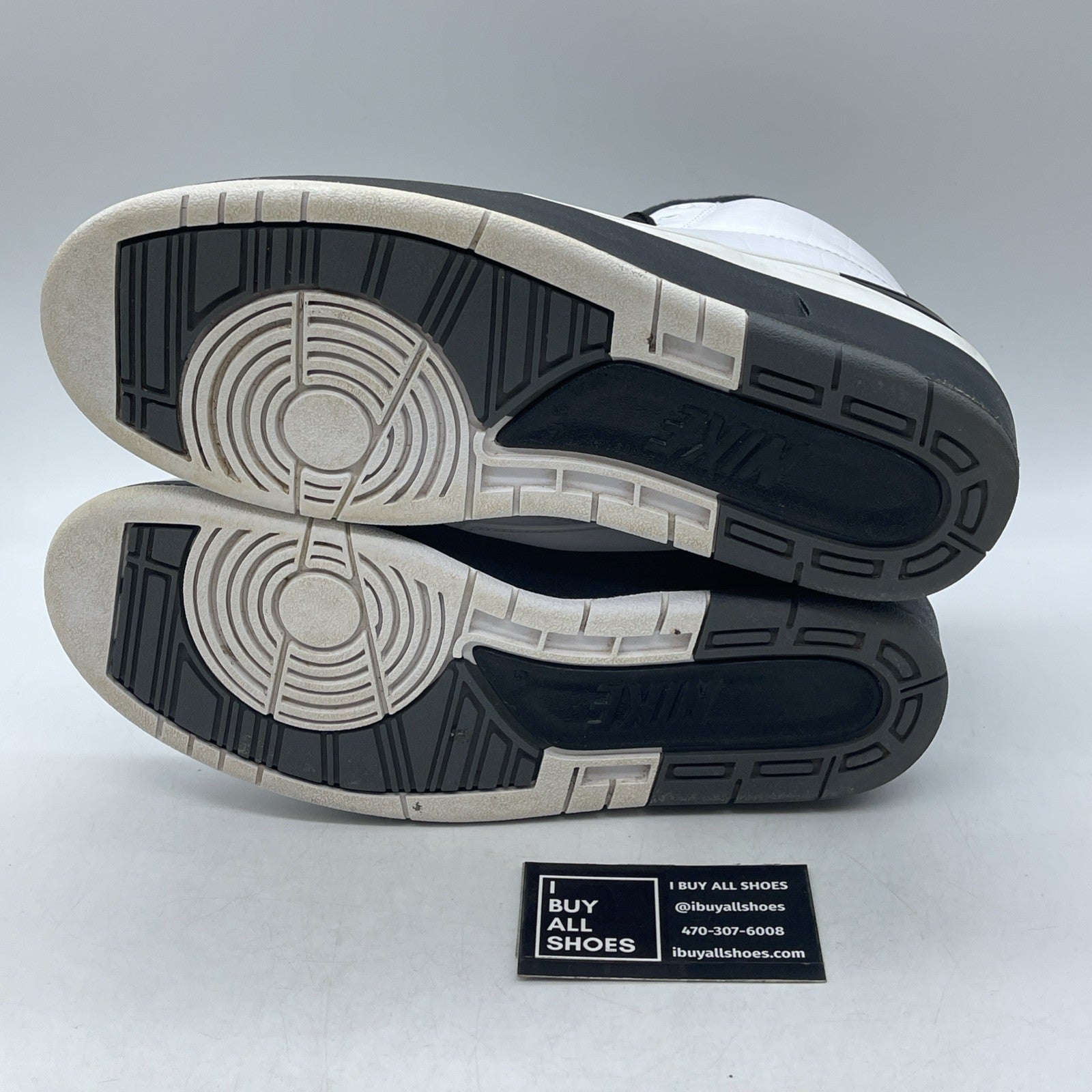 Size 9.5 - Air Jordan 2 Retro Wing It (834272-103)