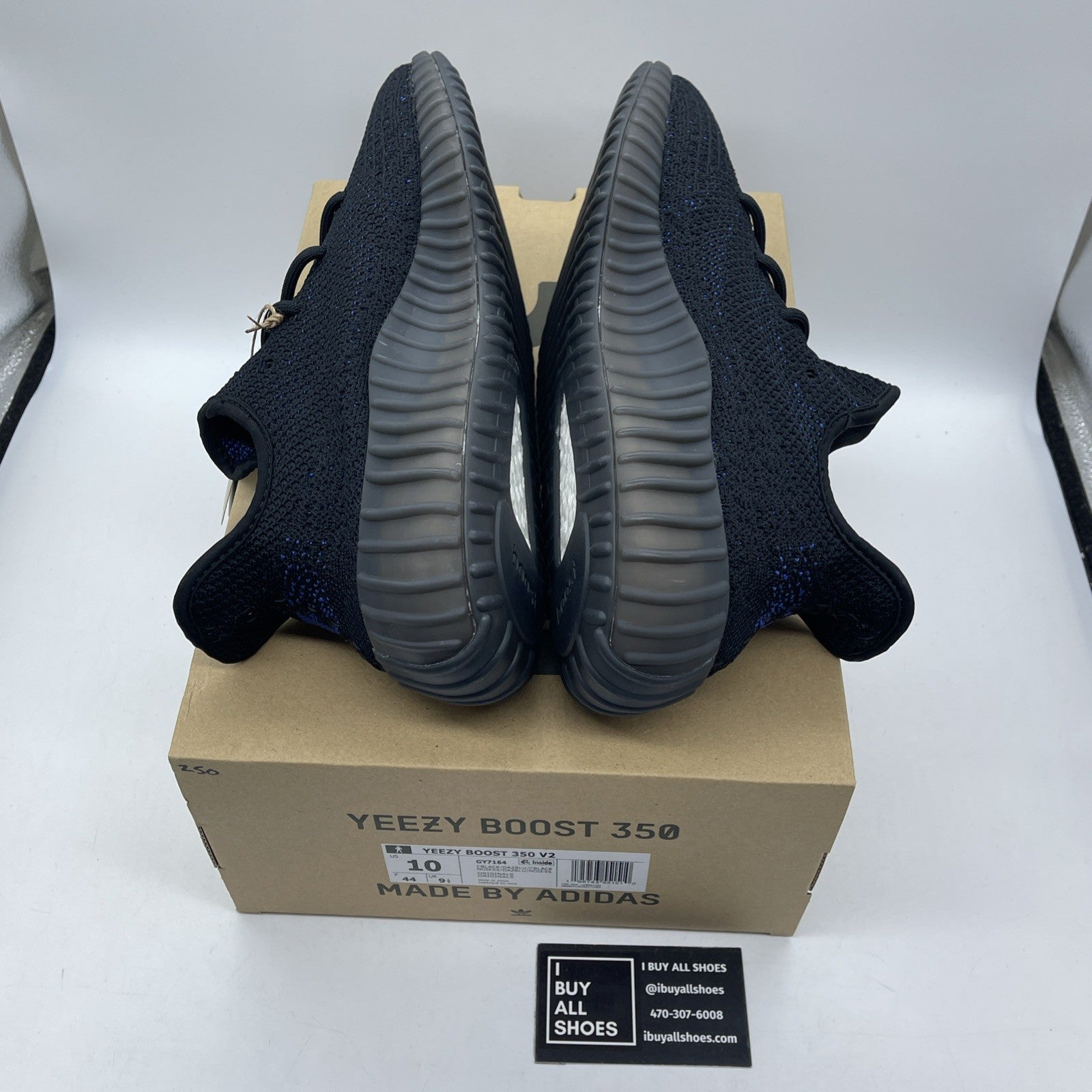Size 10 - adidas Yeezy Boost 350 V2 Low Dazzling Blue Black Suede (GY7164)