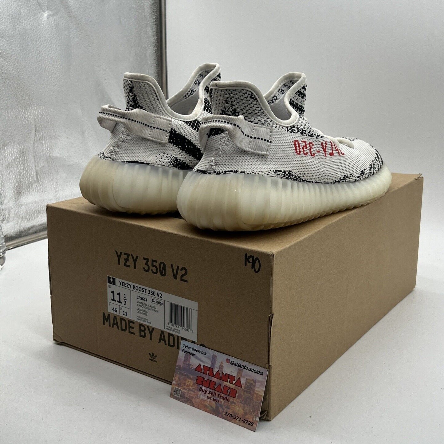 Size 11.5 - adidas Yeezy Boost 350 V2 2018 Release Zebra (CP9654)