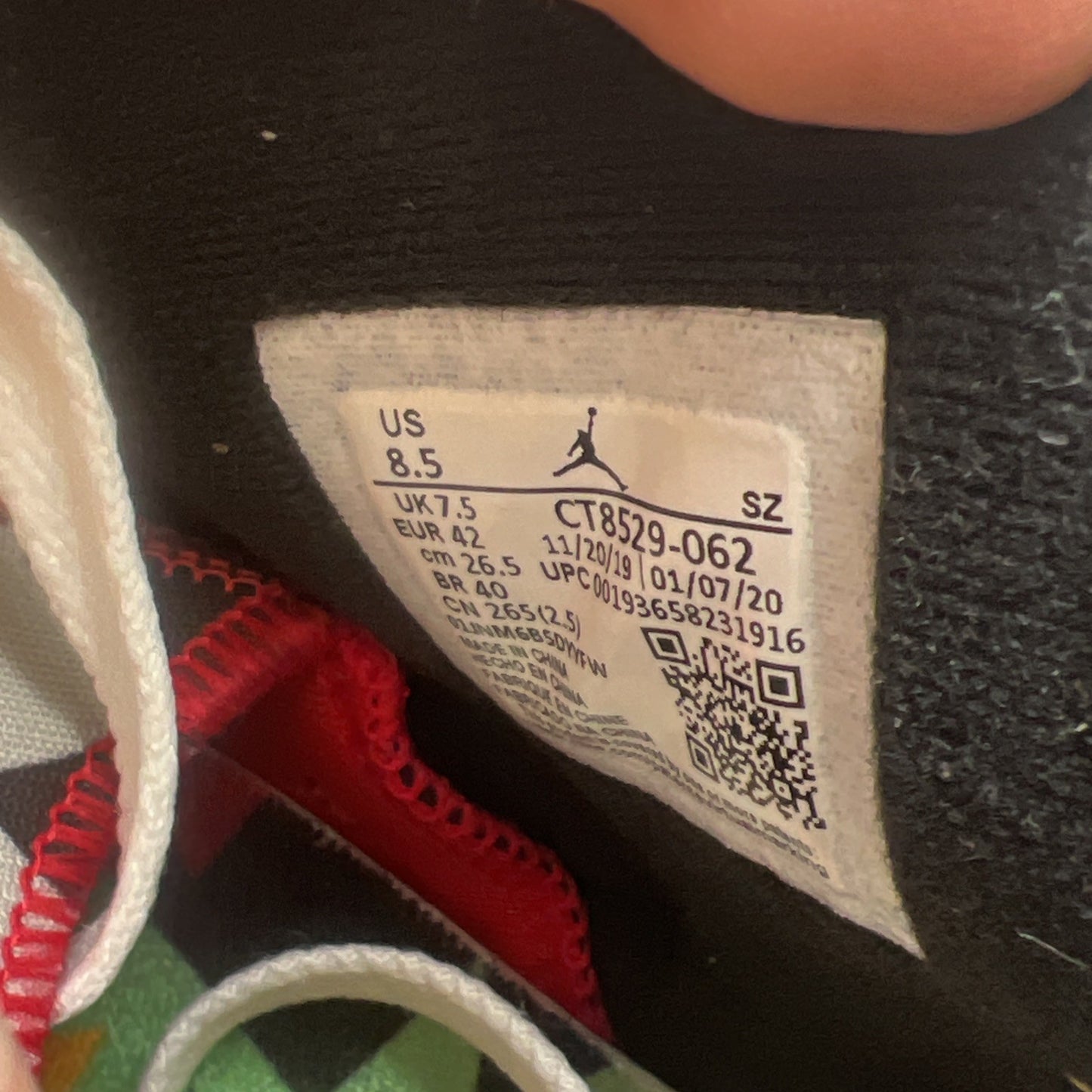 Size 8.5 - Air Jordan 6 Retro Hare (CT8529-062)