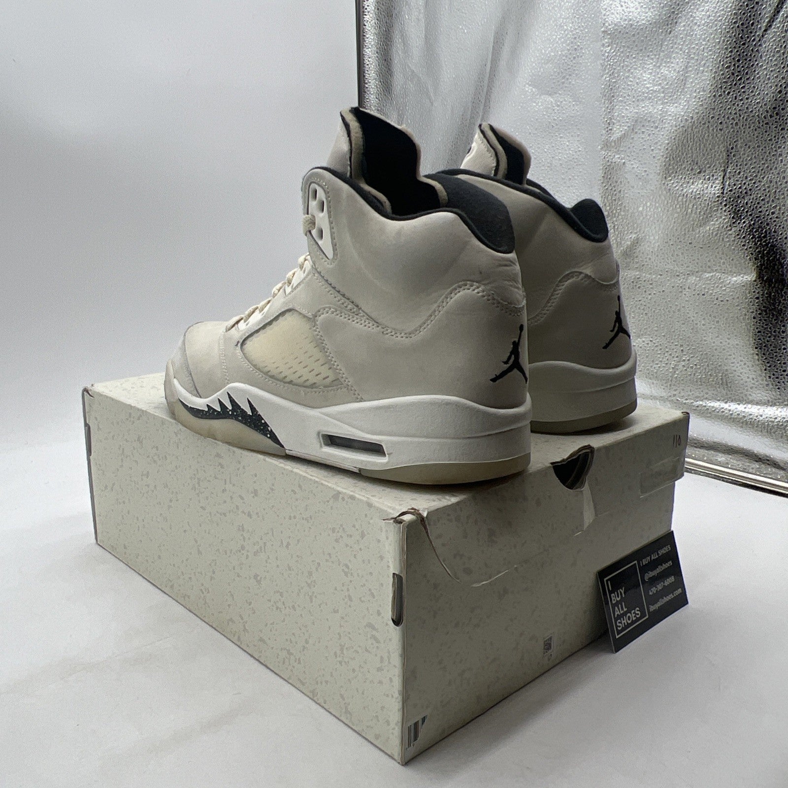 Size 9.5 - Air Jordan 5 Retro SE Sail (FN7405-100)