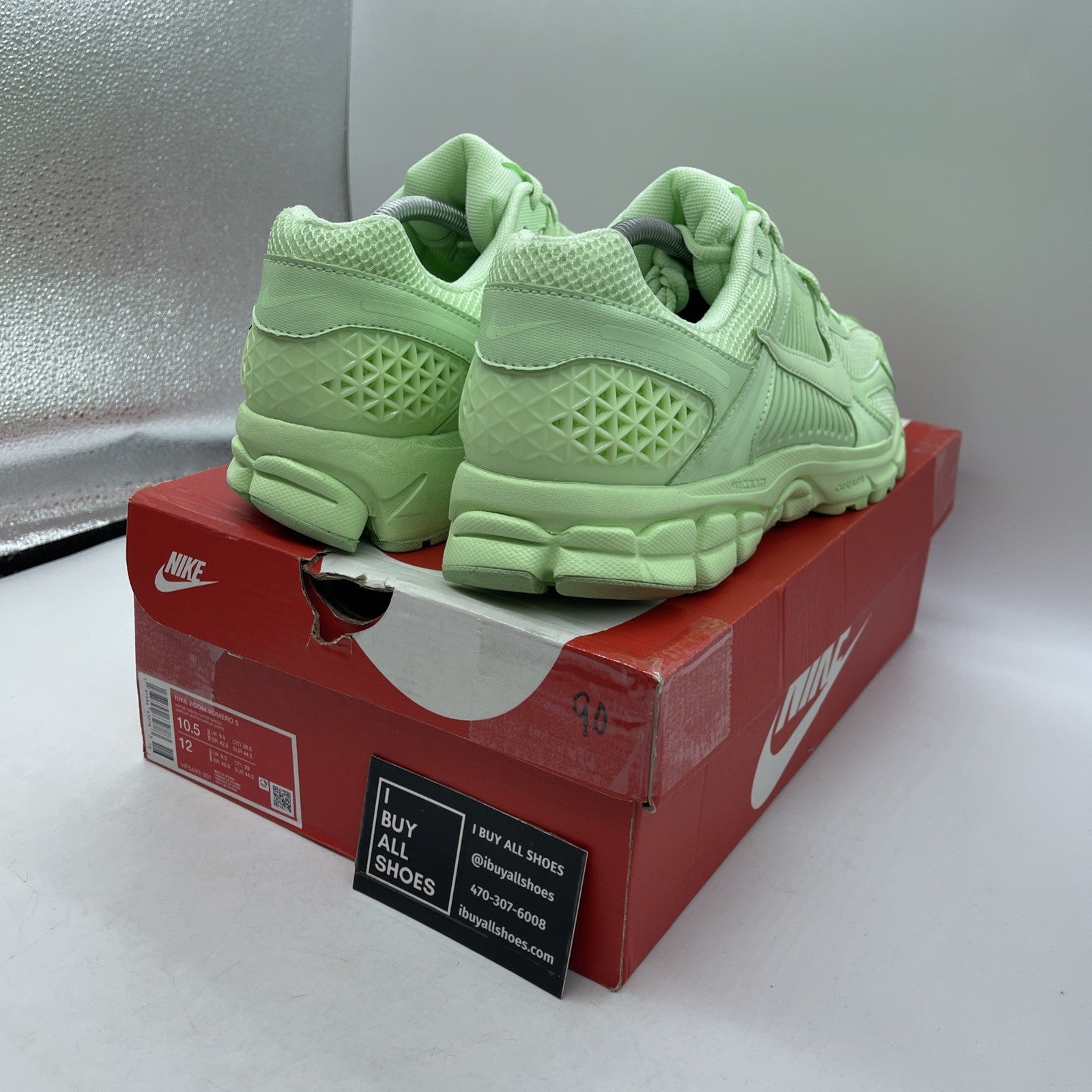 Size 10.5 - Nike Air Zoom Vomero 5 Vapor Green Suede Leather (HF5493-301)