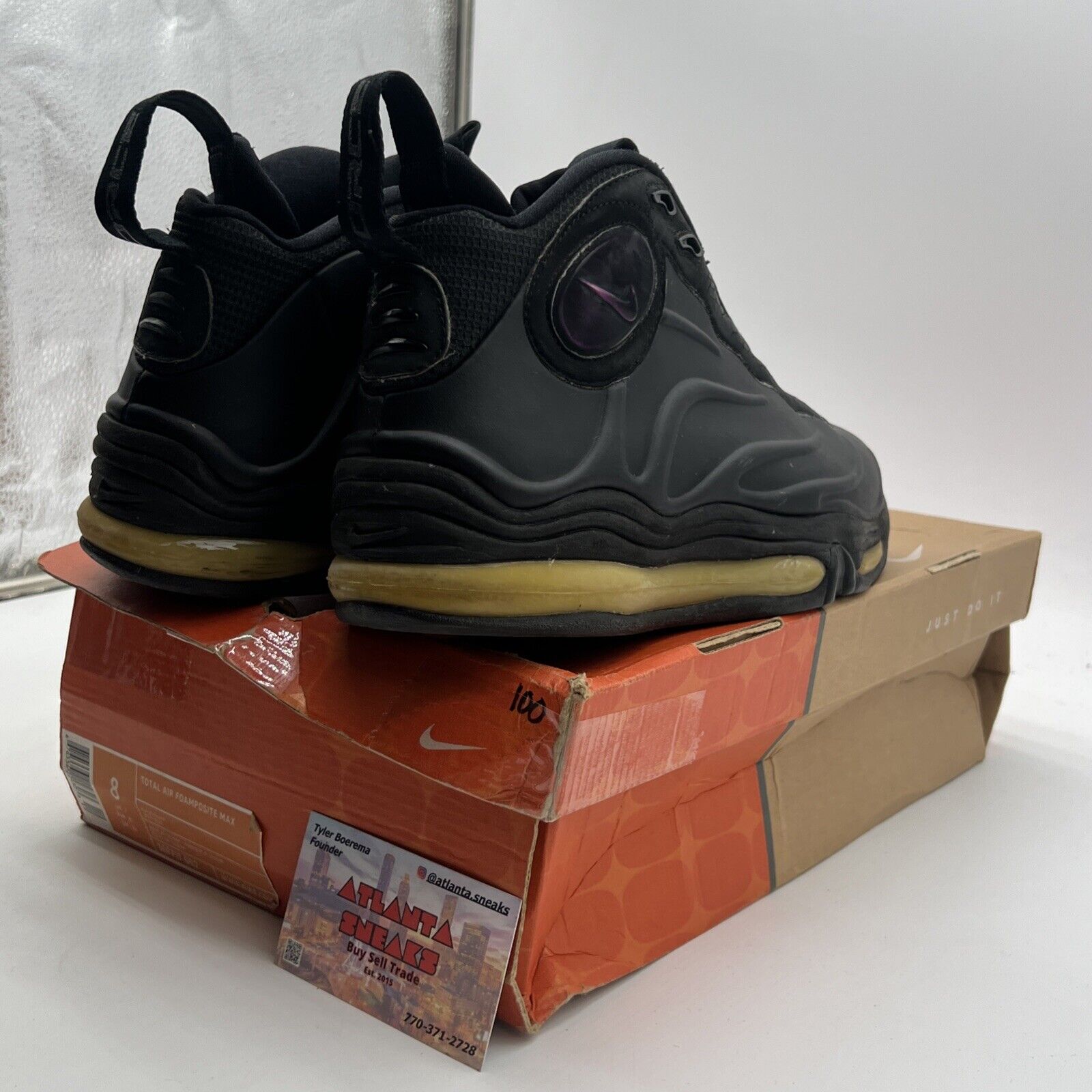 Size 8 - Nike Total Air Foamposite Max Black (307717-002)