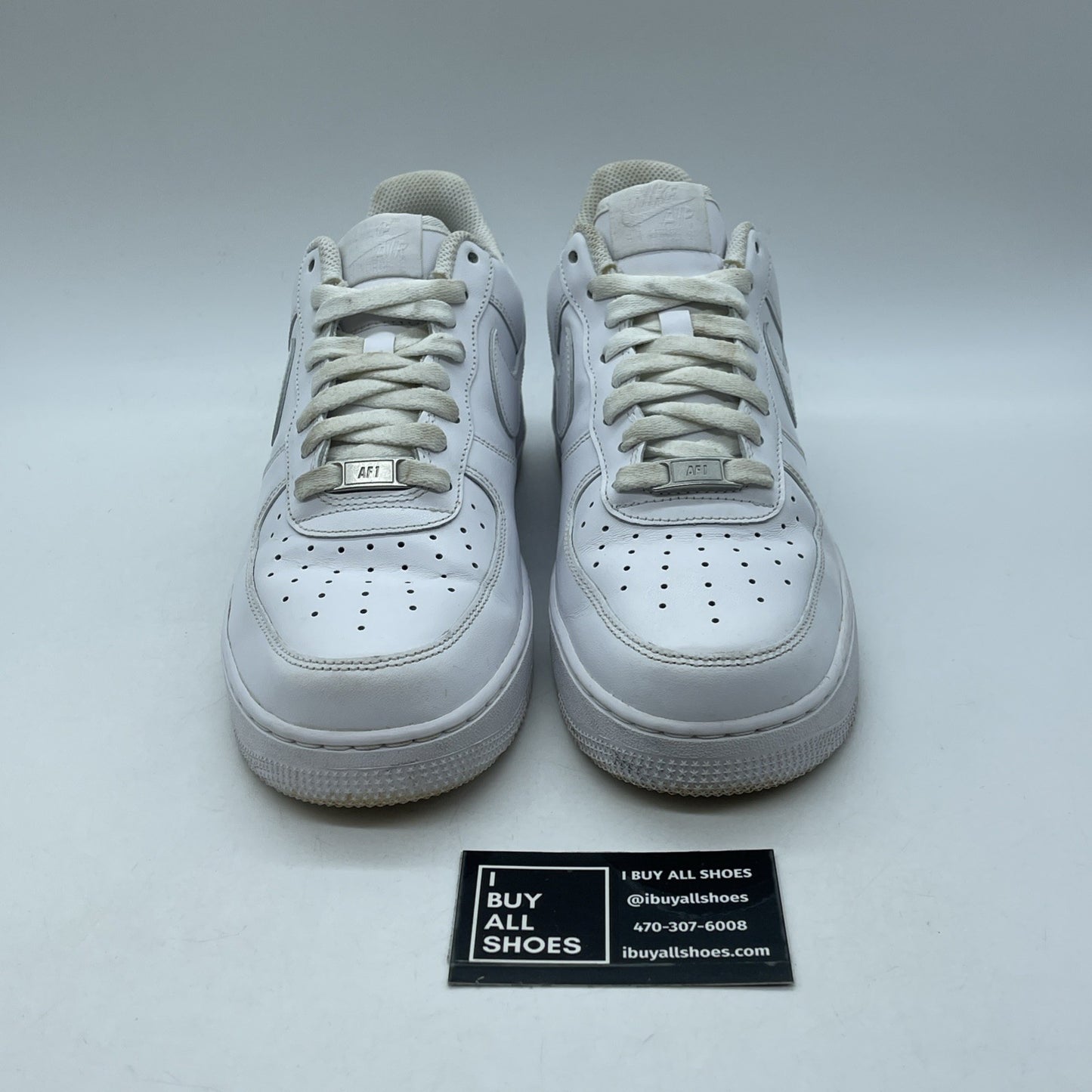 Size 9 - Nike Air Force 1 '07 Low Triple White Leather (CW2288-111)