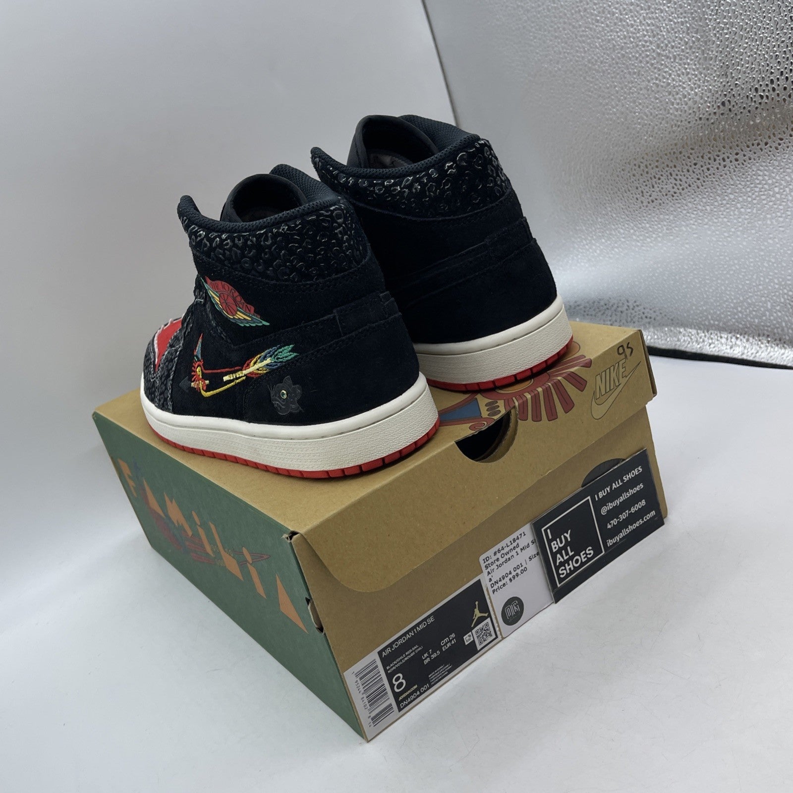 Size 8 - Air Jordan 1 SE Mid SiEMPRE Familia (DN4904-001)