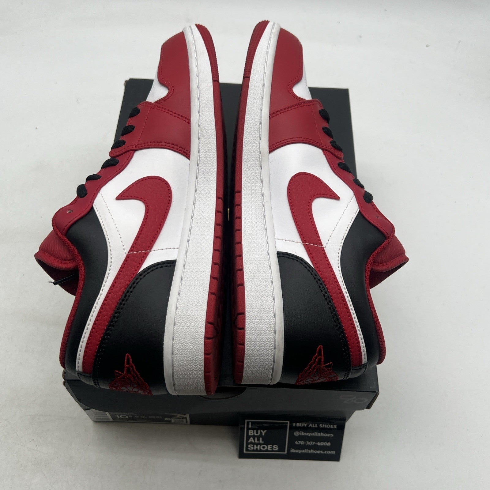 Size 10.5 - Air Jordan 1 Low Reverse Black Toe (553558-163)