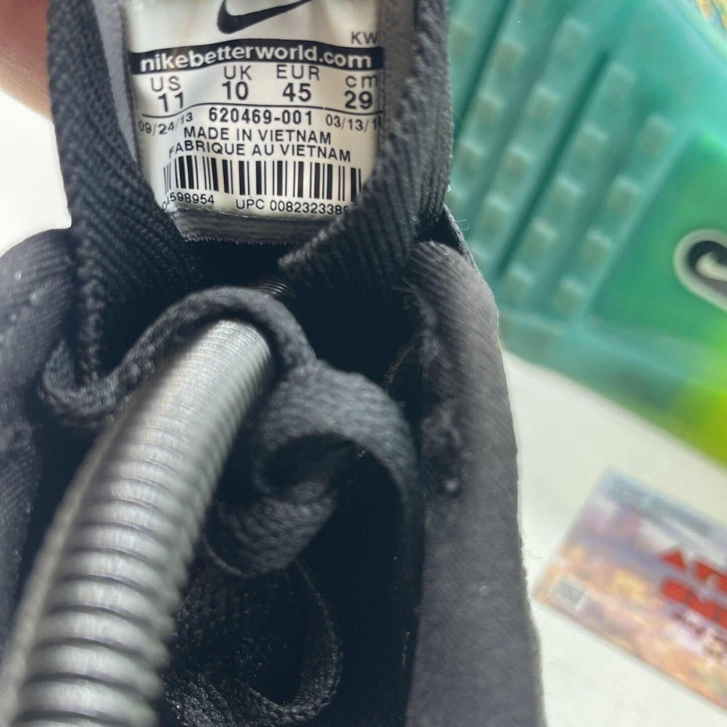 Size 11 - Nike Flyknit Max Black Blue Neon Yellow White Suede (620469-001)