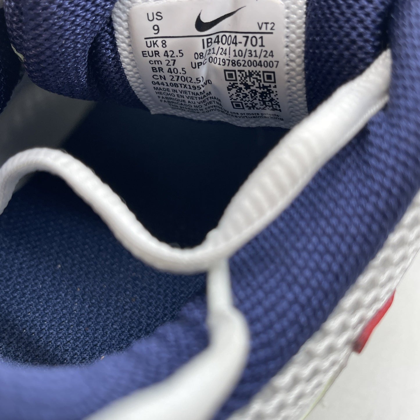 Size 9 - Nike Air Zoom Vomero 5 Barely Volt Midnight Navy (IB4004-701)