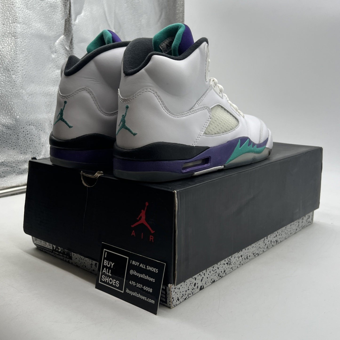 Size 9.5 - Air Jordan 5 Retro Grape 2013 (136027-108)