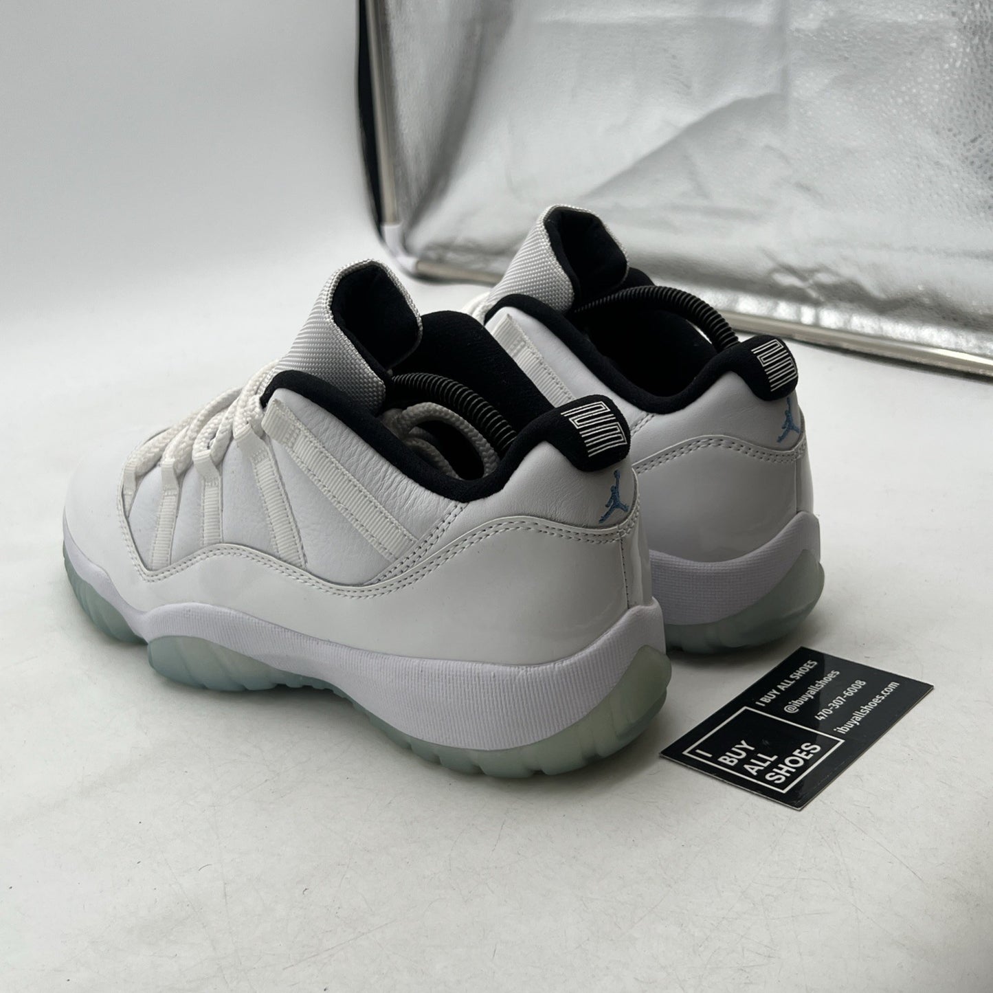Size 9 - Air Jordan 11 Retro Low Legend Blue (AV2187-117)