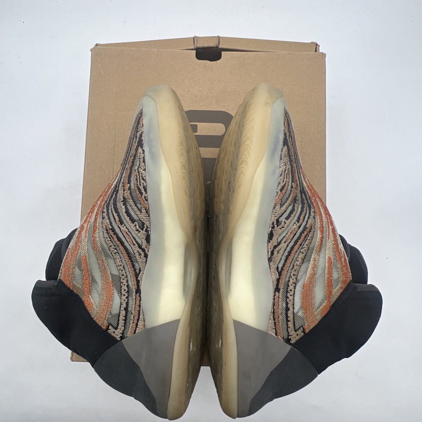 Size 7 - adidas Yeezy Quantum Flash Orange (GW5314)
