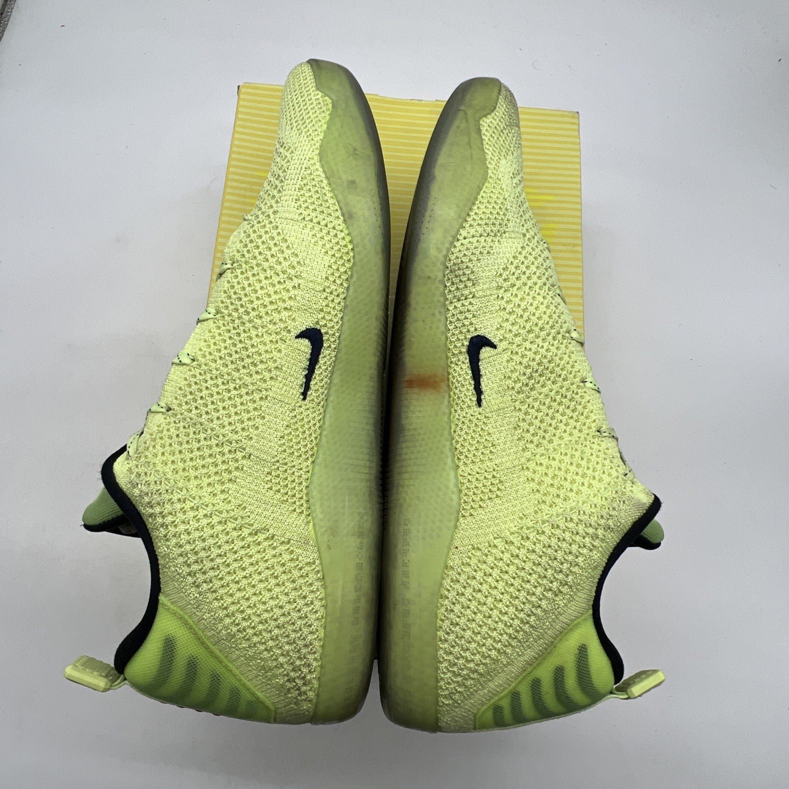 Size 13 - Nike Kobe 11 Elite 4KB Low Ghost of Christmas Past (824463-334)