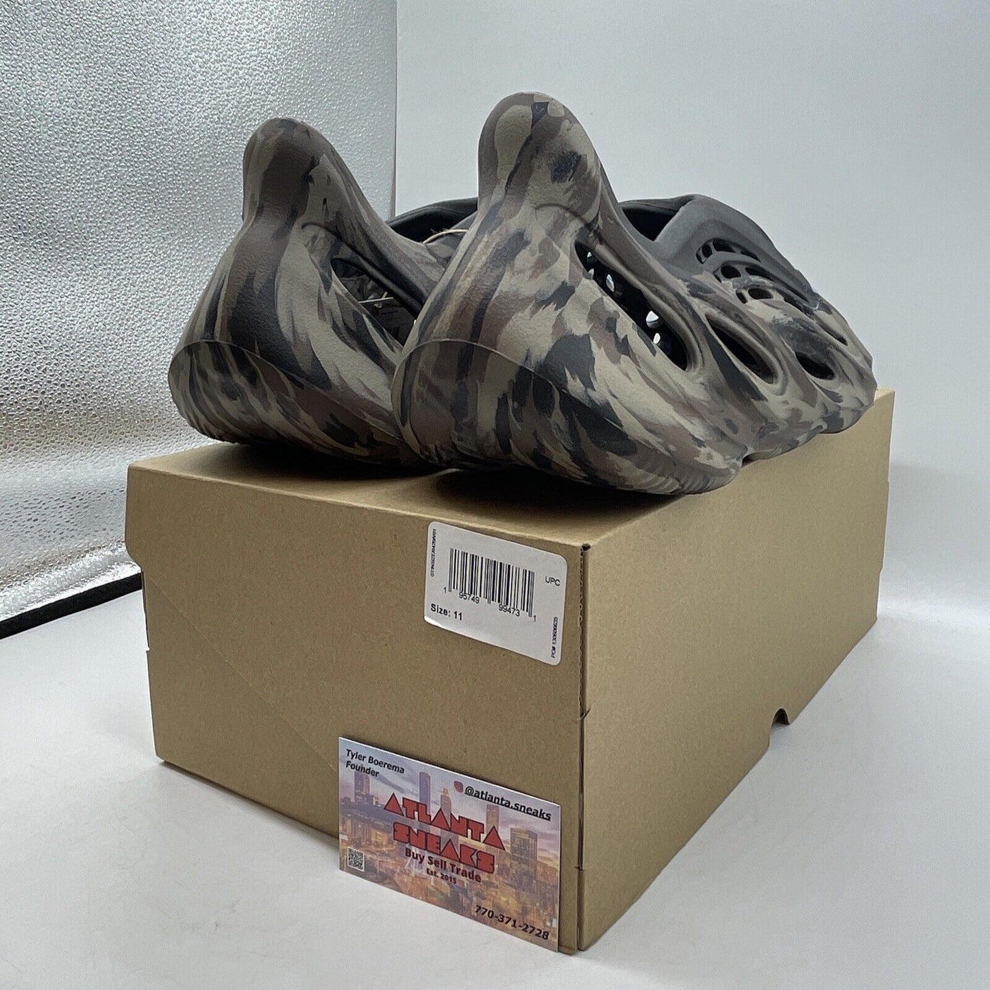 Size 11 - Adidas Yeezy Foam Runner MX Cinder Leather Black Blue Brown (ID4126)