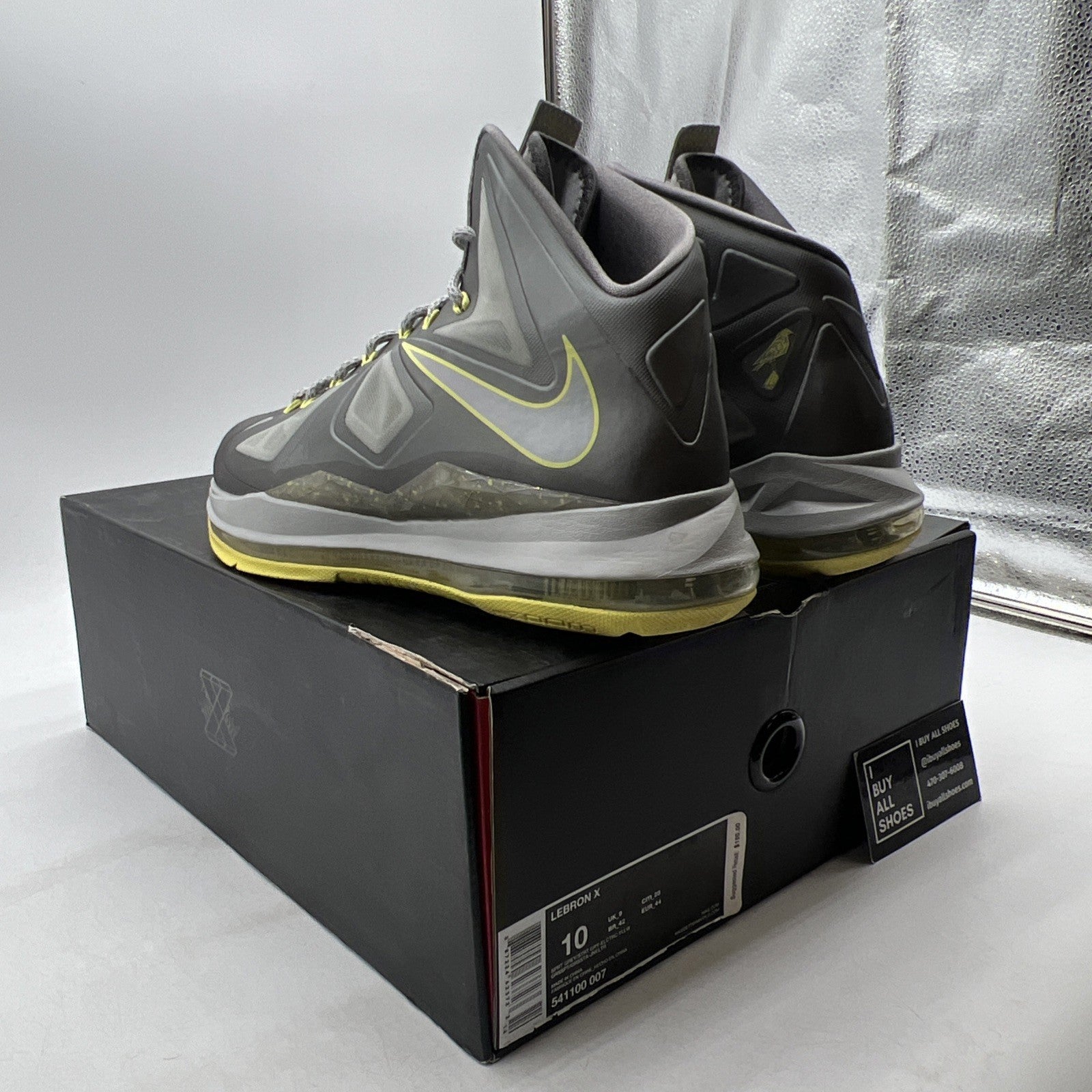 Size 10 - Nike LeBron 10 Yellow Diamond (541100-007)