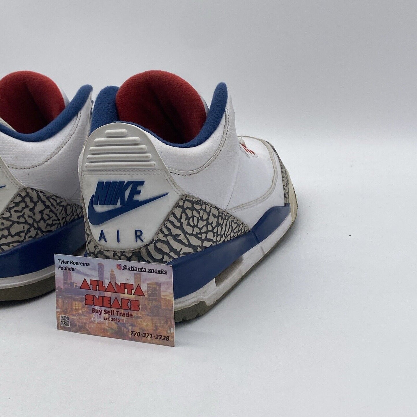 Size 10.5 - Jordan 3 Retro OG Mid True Blue