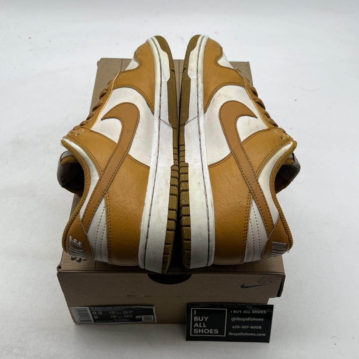 Size 9.5 - Nike Dunk Next Nature Low Gold Phantom W (DN1431-001)
