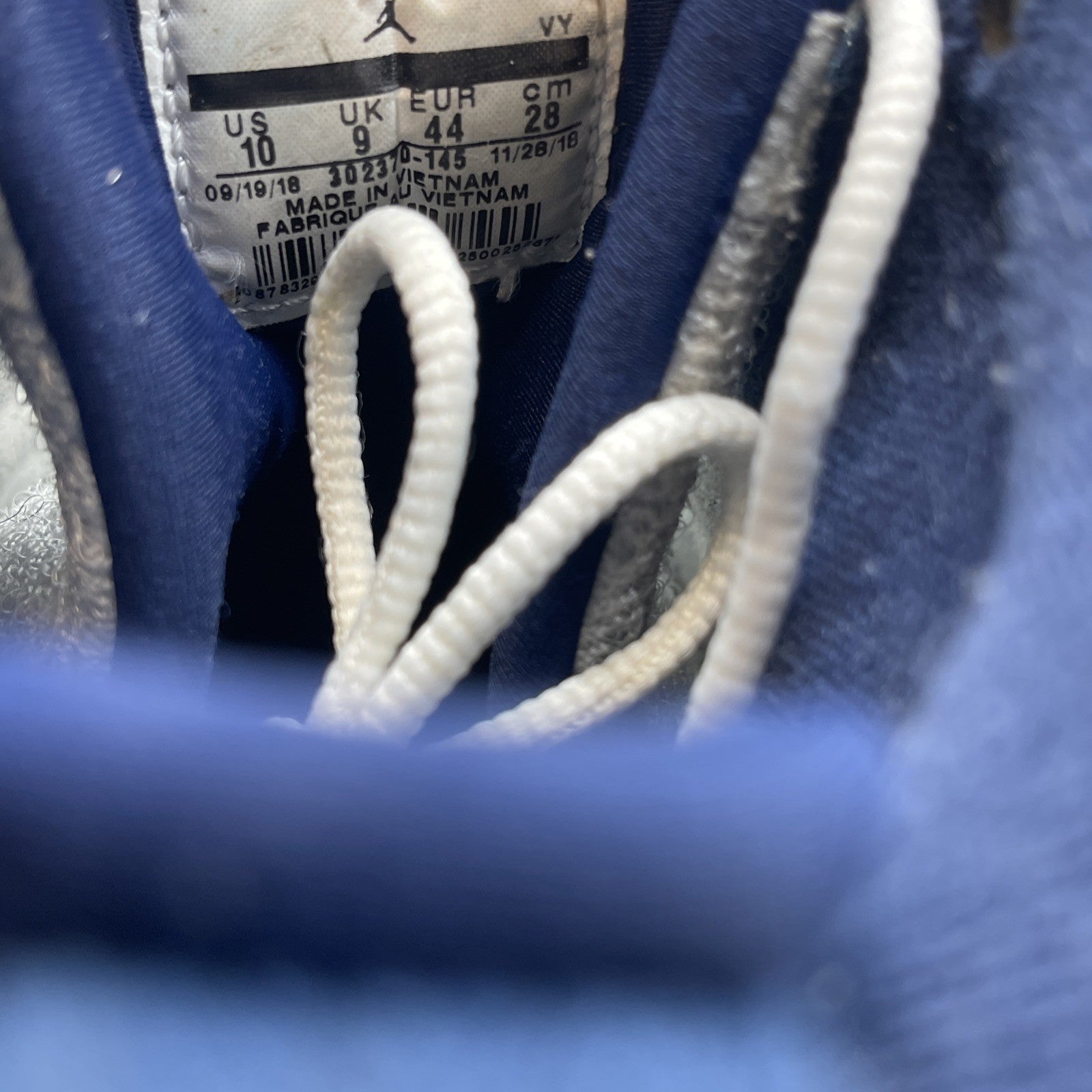 Size 10 - Air Jordan 9 Retro UNC Blue White Leather (302370-145)