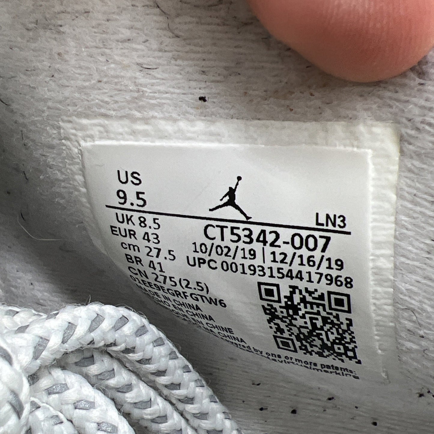 Size 9.5 - Air Jordan 4 Retro SE Mid Neon 95 (CT5342-007)