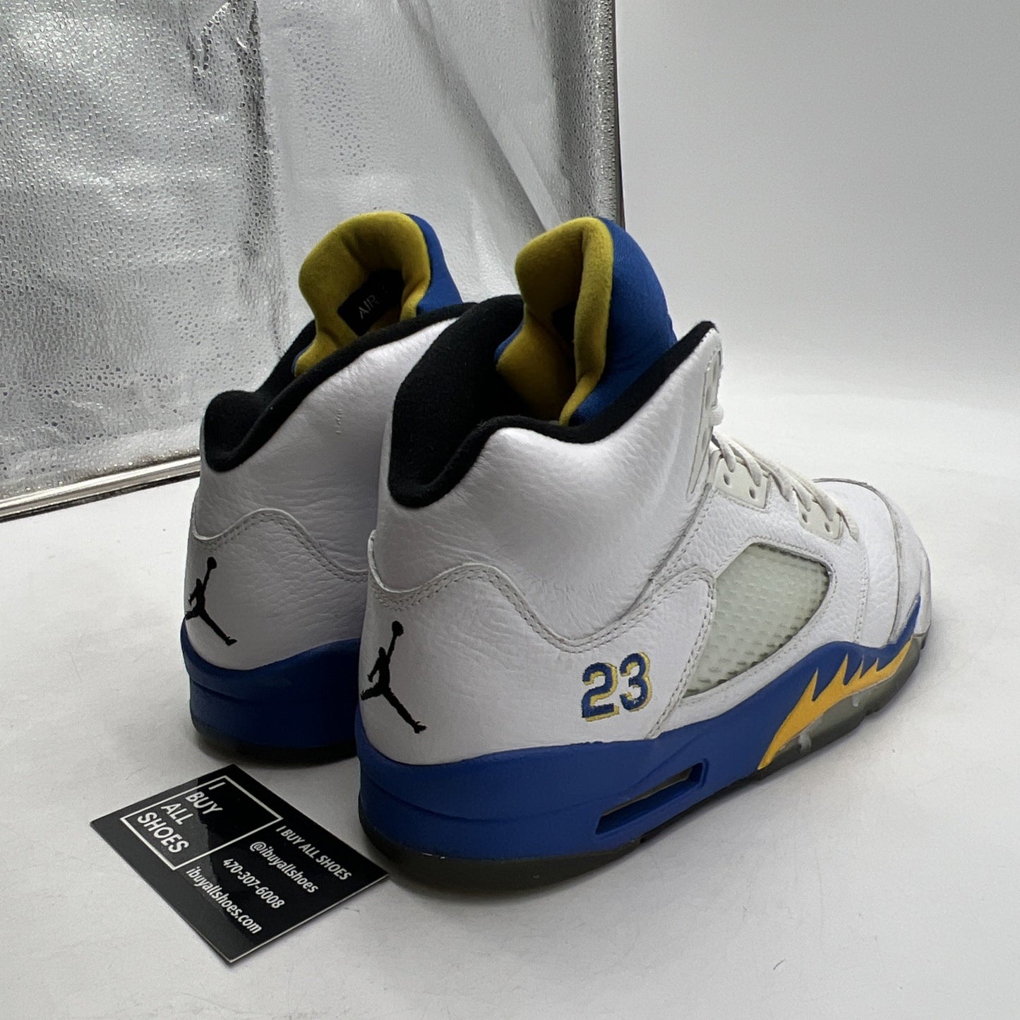 Size 9 - Air Jordan 5 Retro 2013 Laney (136027-189)