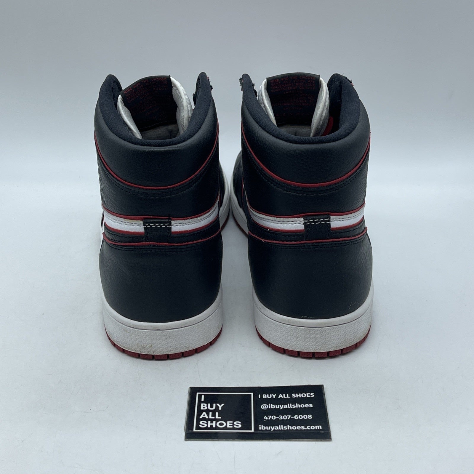 Size 14 - Air Jordan 1 Retro High OG Bloodline (555088-062)