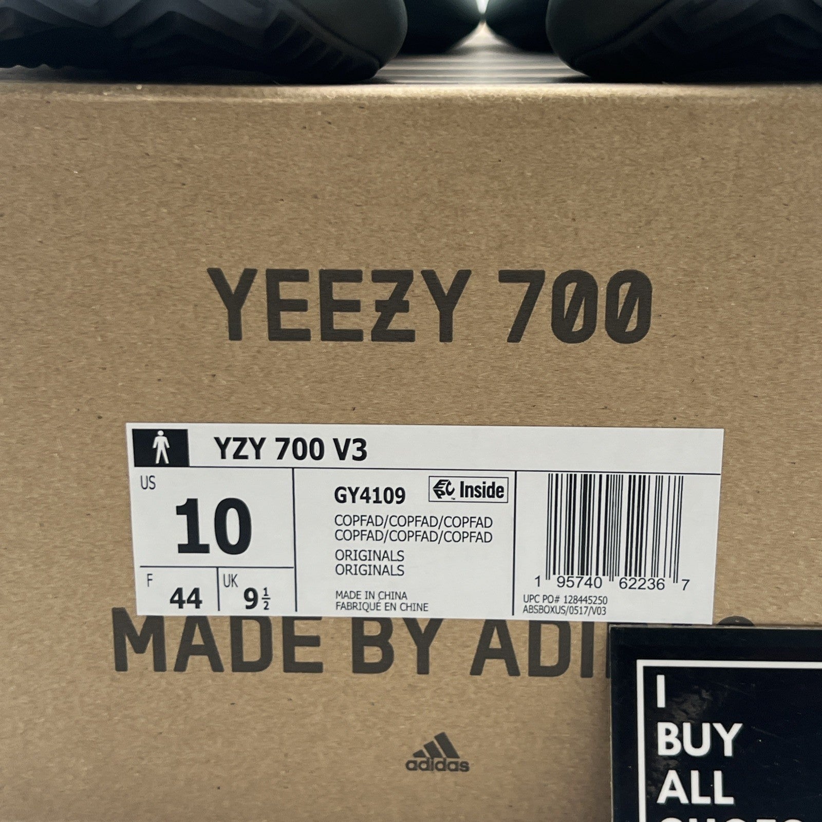 Size 10 - adidas Yeezy 700 V3 Copper Fade (GY4109)